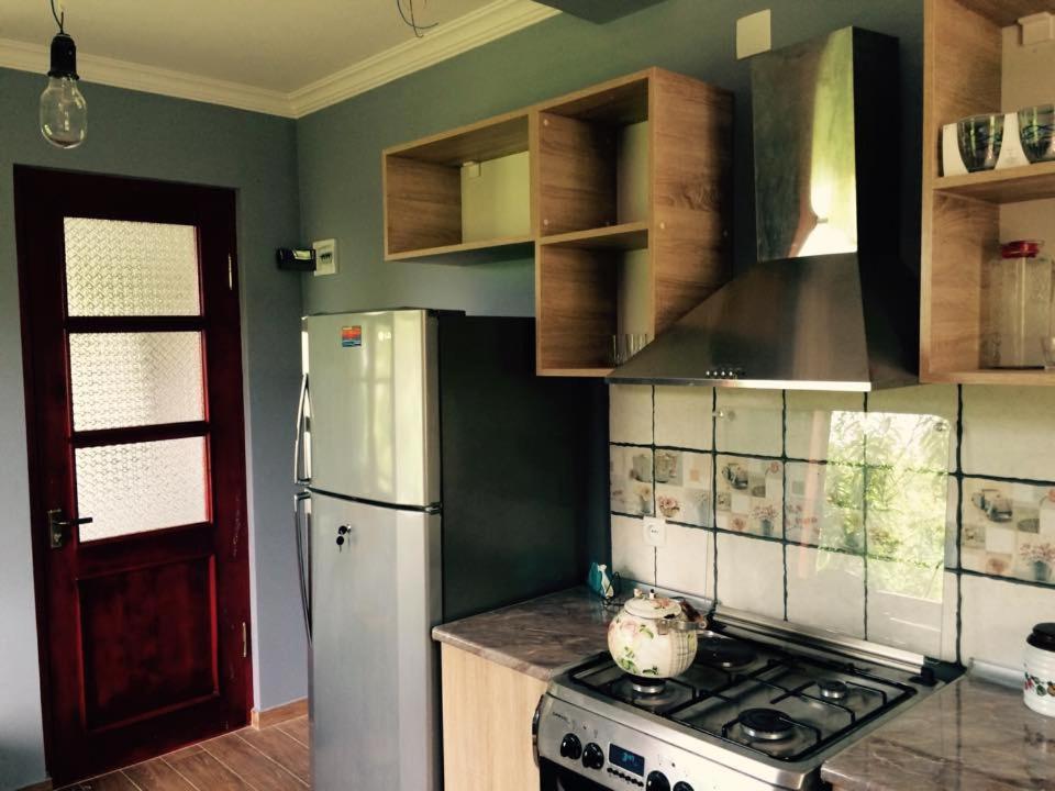Photo 98