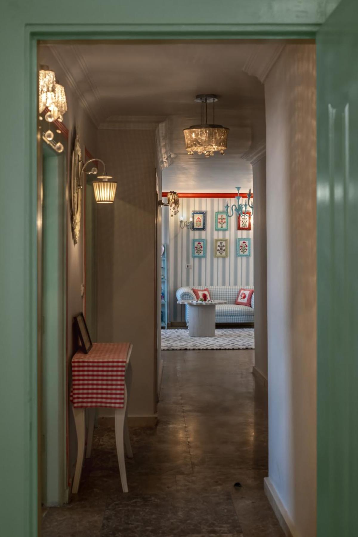 Cozy Dokki khan DownTowen