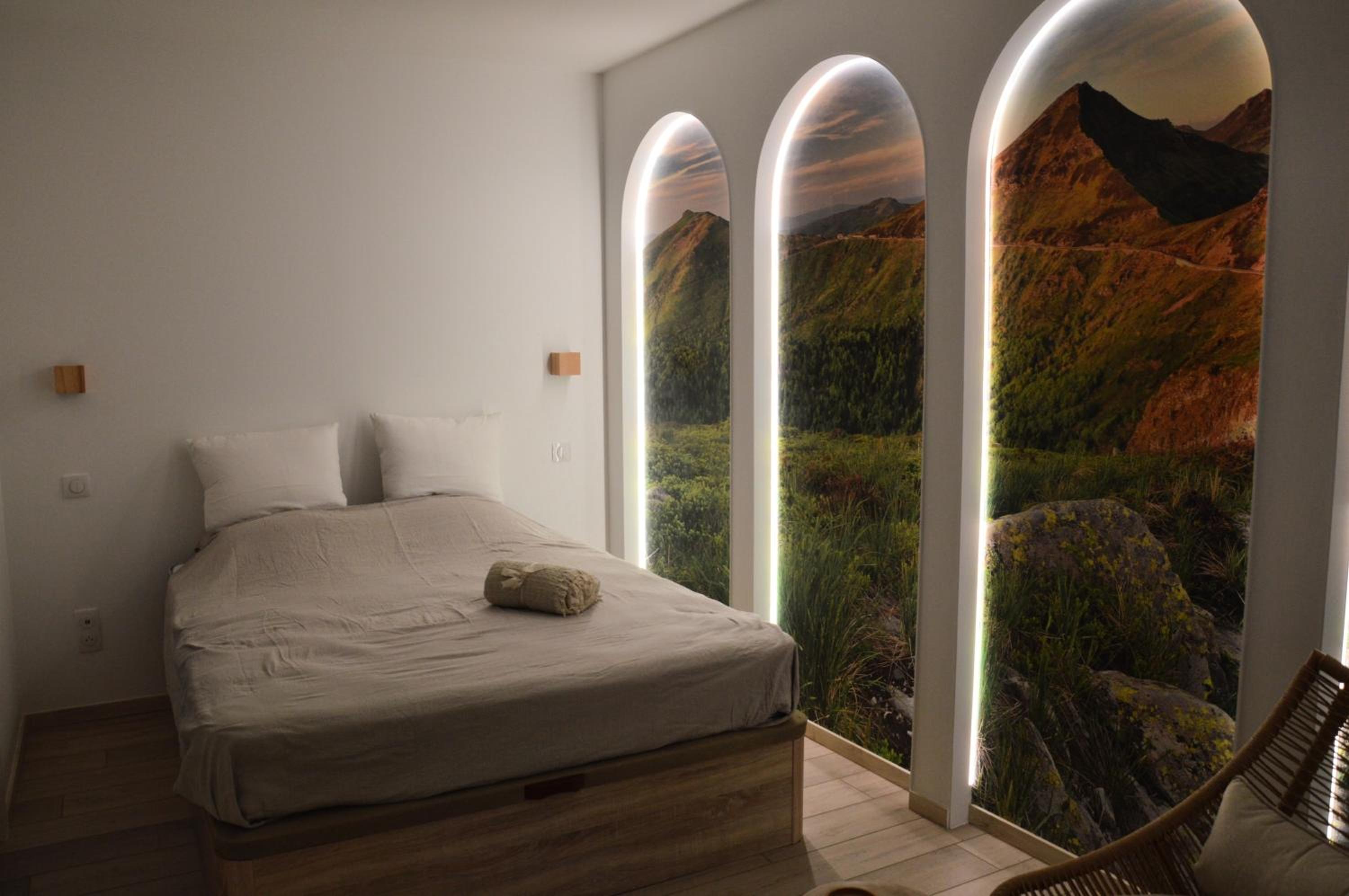 Suite cosy & centrale I Lit queen size I Balnéo