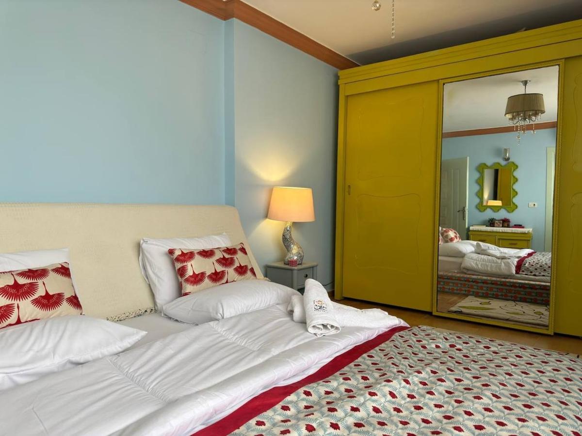 Cozy Dokki khan DownTowen