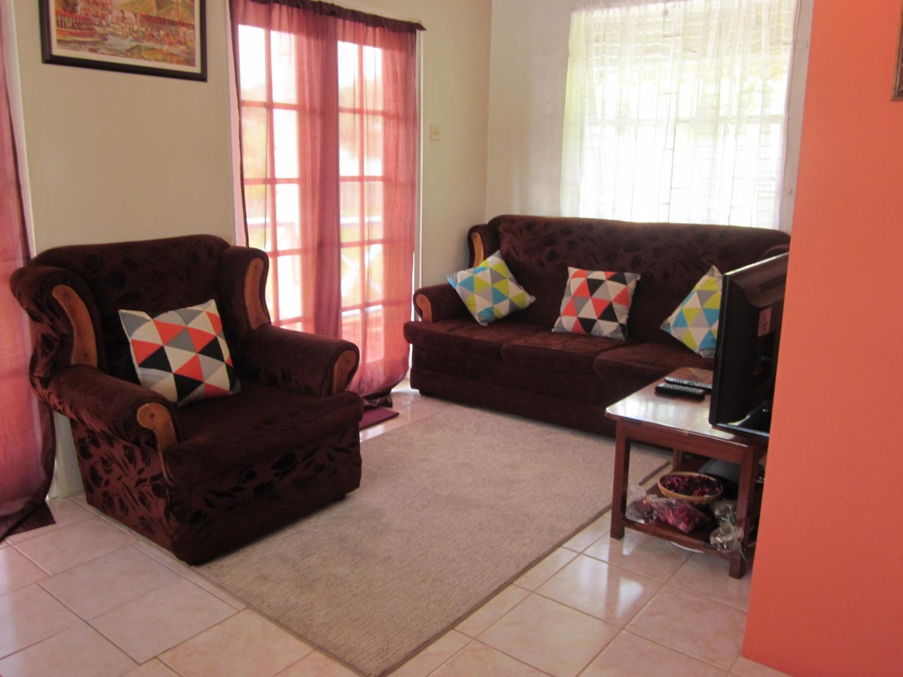 Buttercup Cottage Apartments