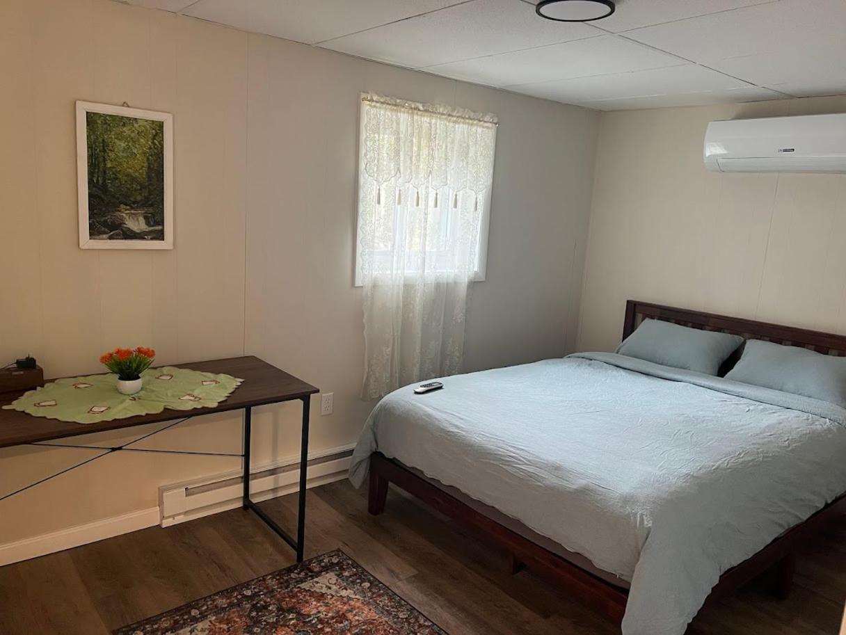 Evergreen Escapes 4 BR with Game Room, Firepit near Kalahari and Camelback