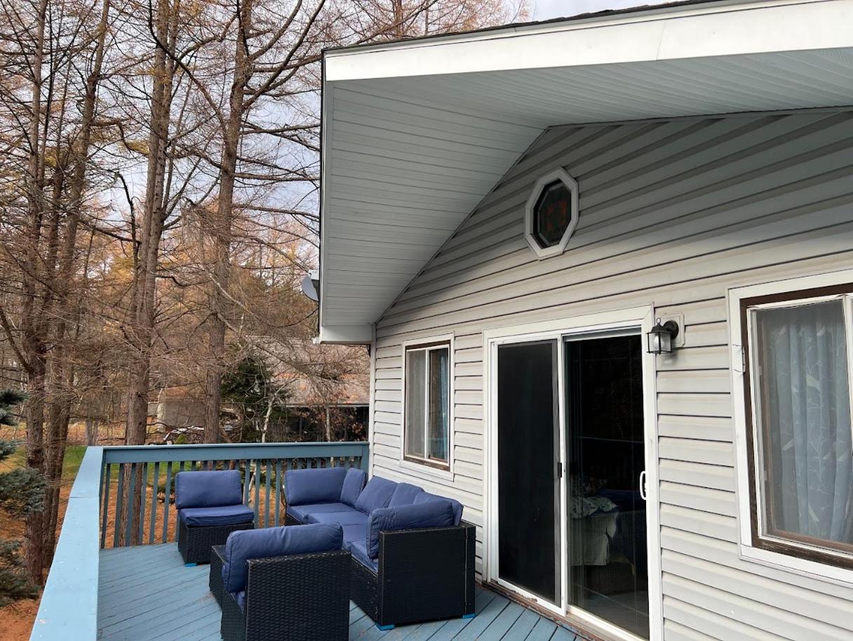 Evergreen Escapes 4 BR with Game Room, Firepit near Kalahari and Camelback