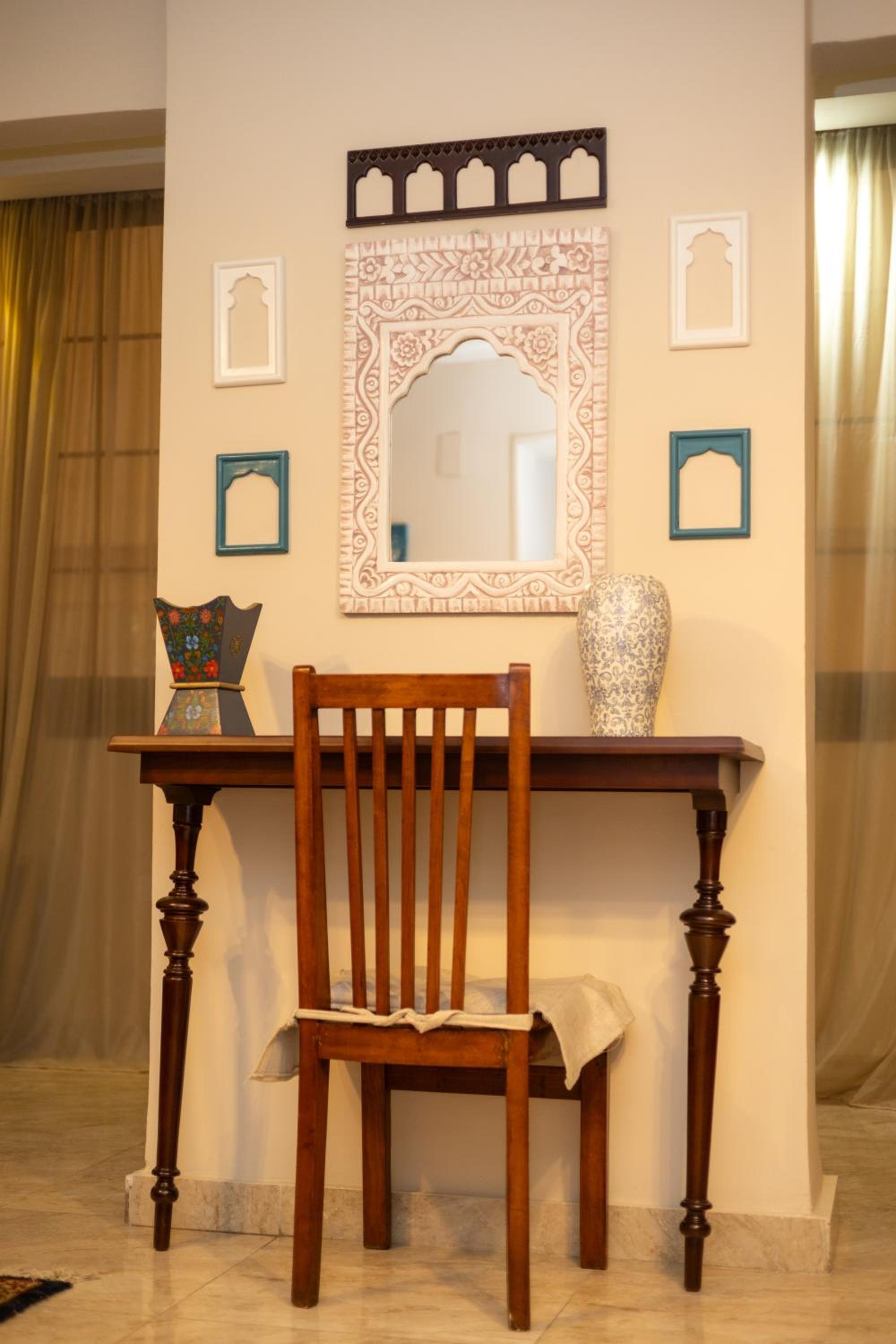 Cozy Dokki khan DownTowen