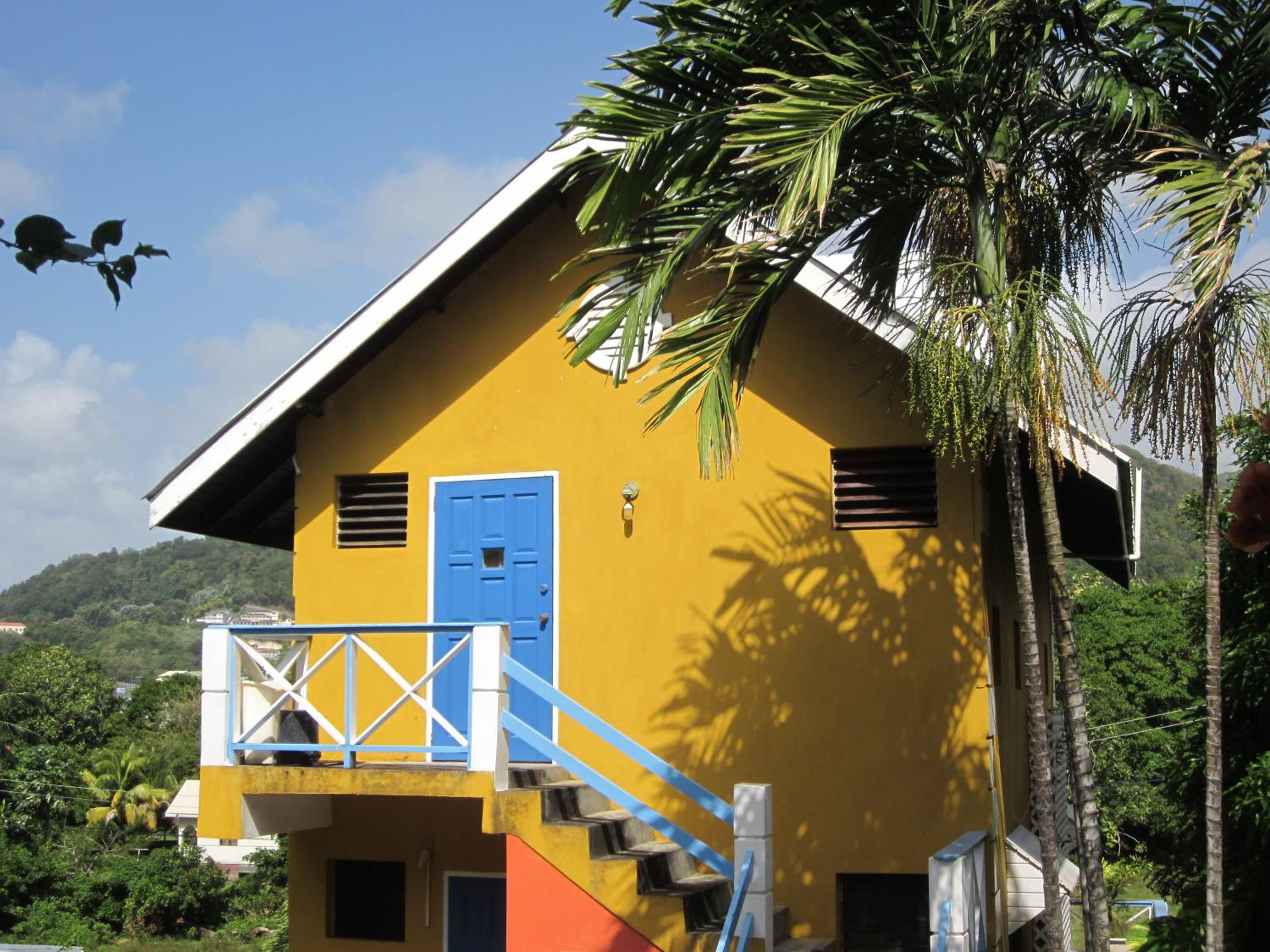 Buttercup Cottage Apartments