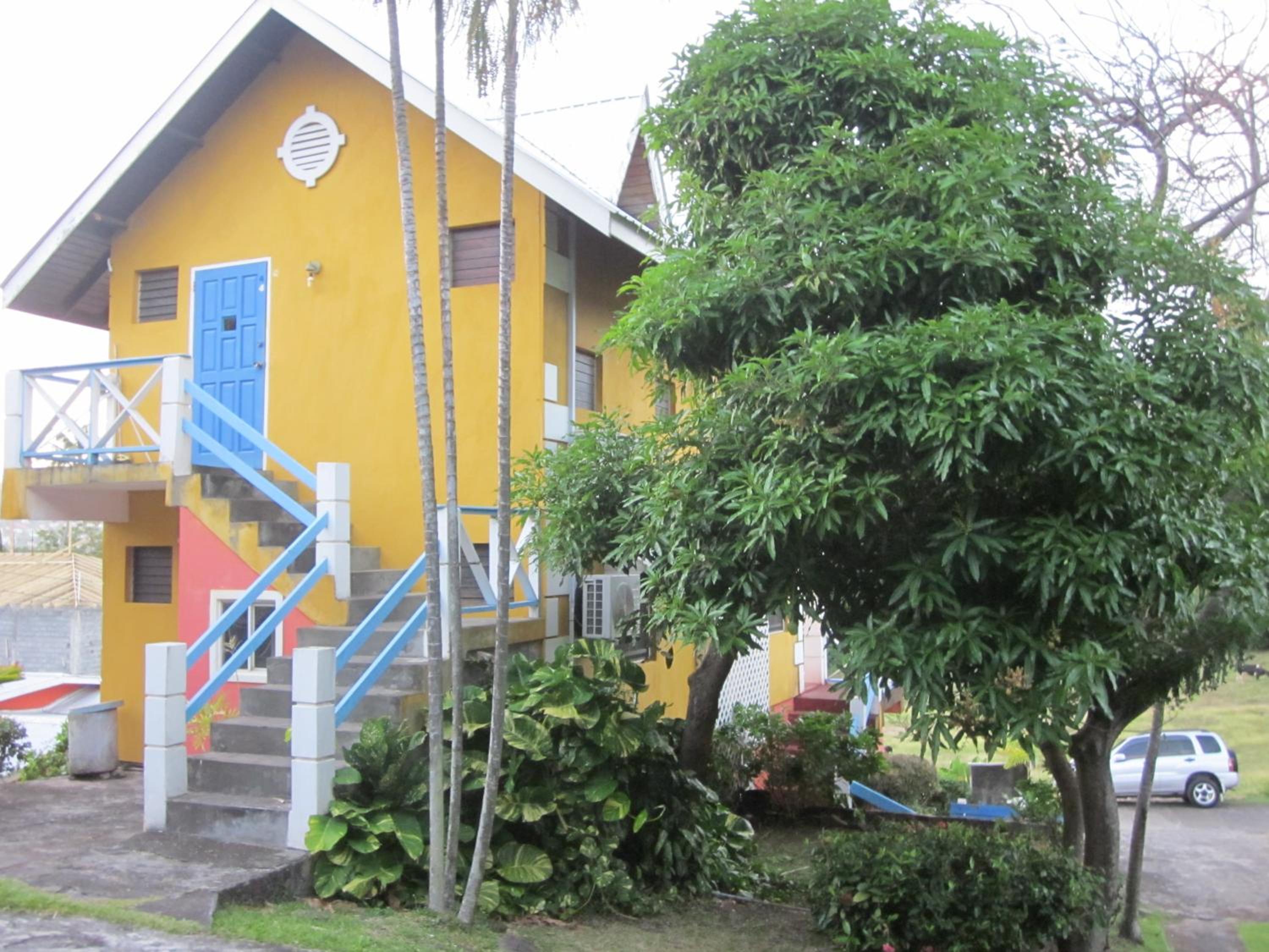 Buttercup Cottage Apartments