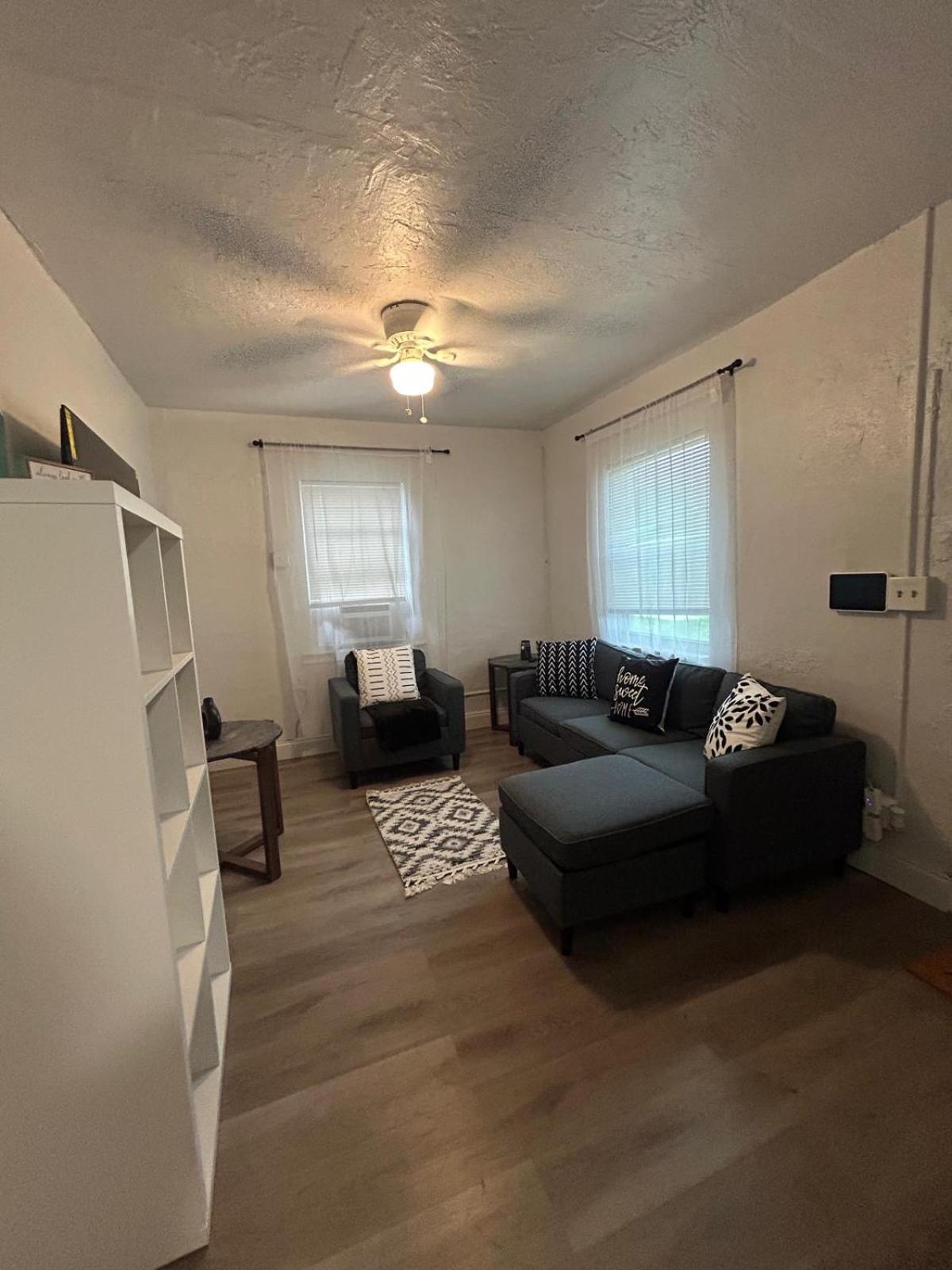 Beach 2BR Villa Sleeps 4 Trendy & Luxe
