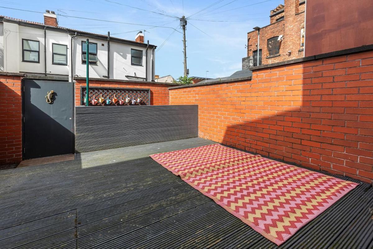 Beresford Place, Stylish 3 bedroom house, Free parking, Ideal for City trips