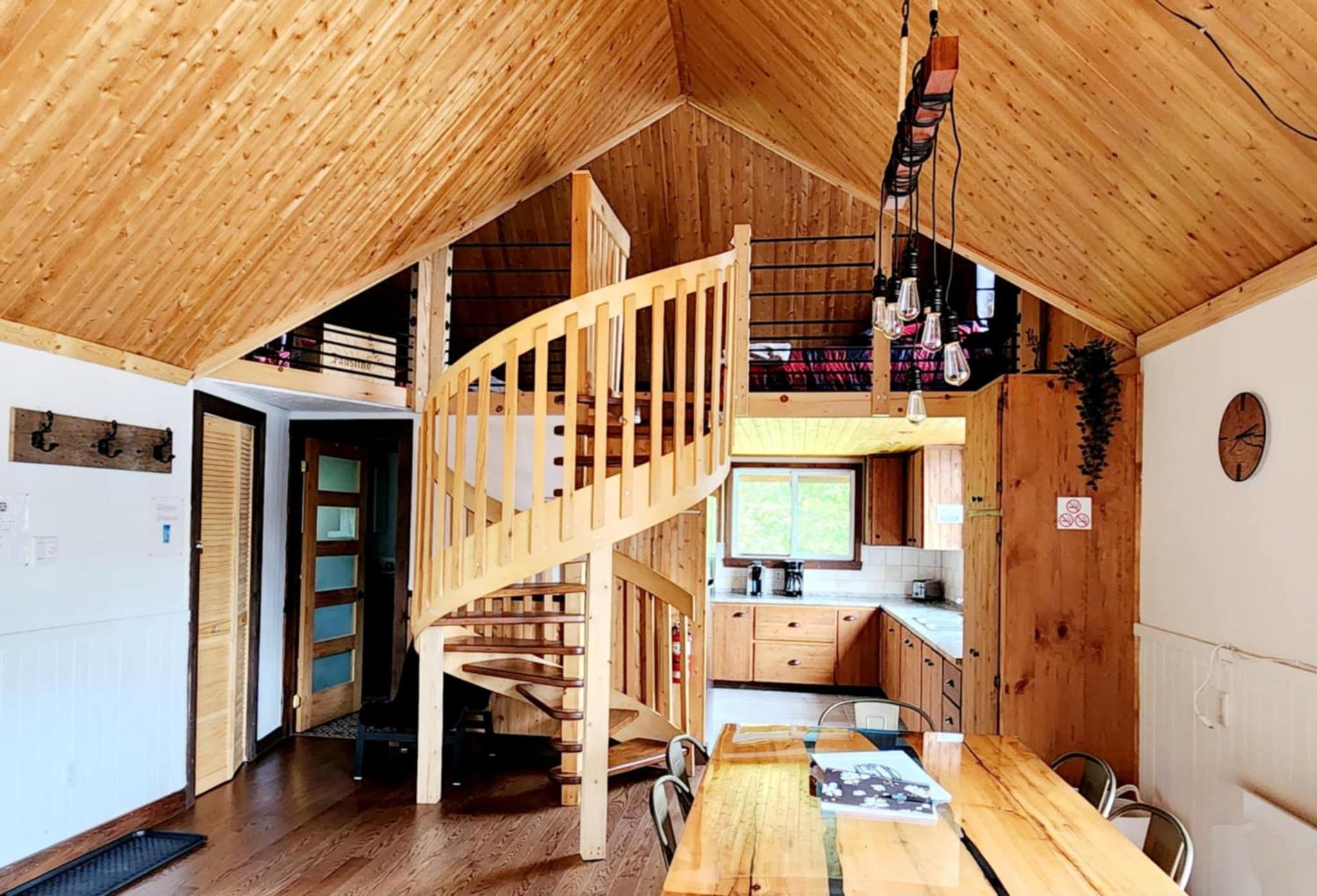 Chalet au bord de l'eau avec spa privé - Mauricie - Portneuf - Québec