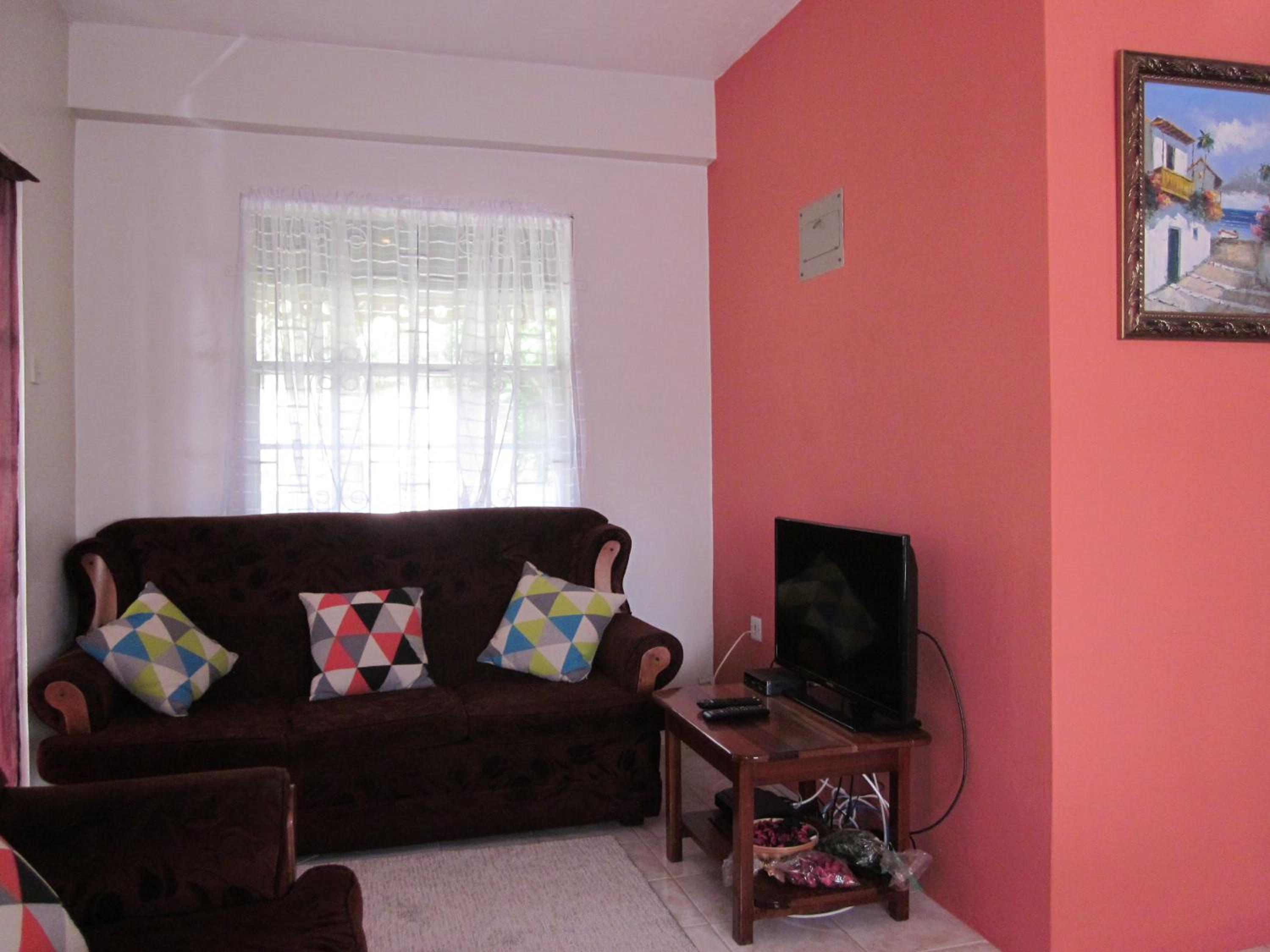Buttercup Cottage Apartments