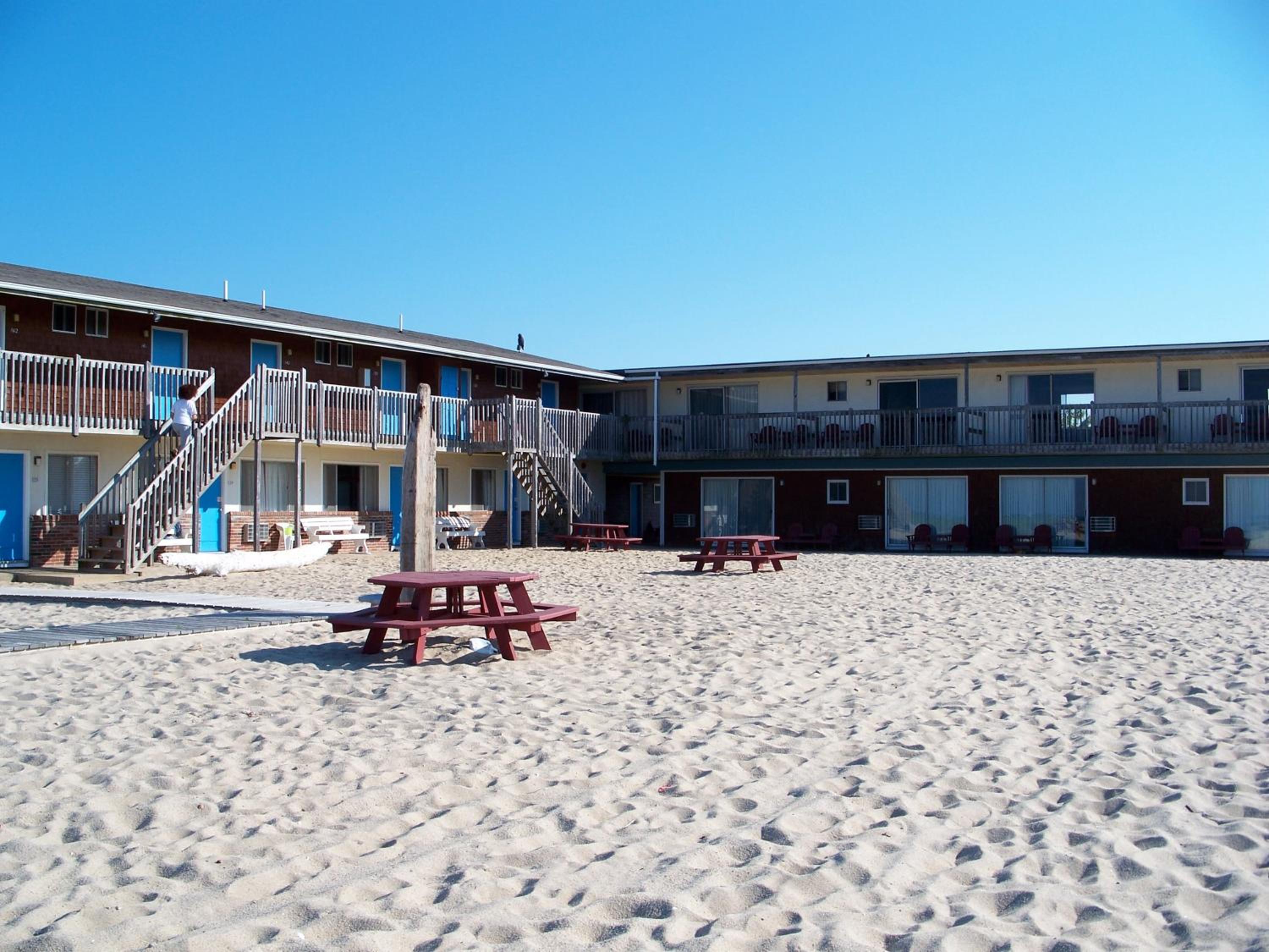 Blue Sea Motor Inn