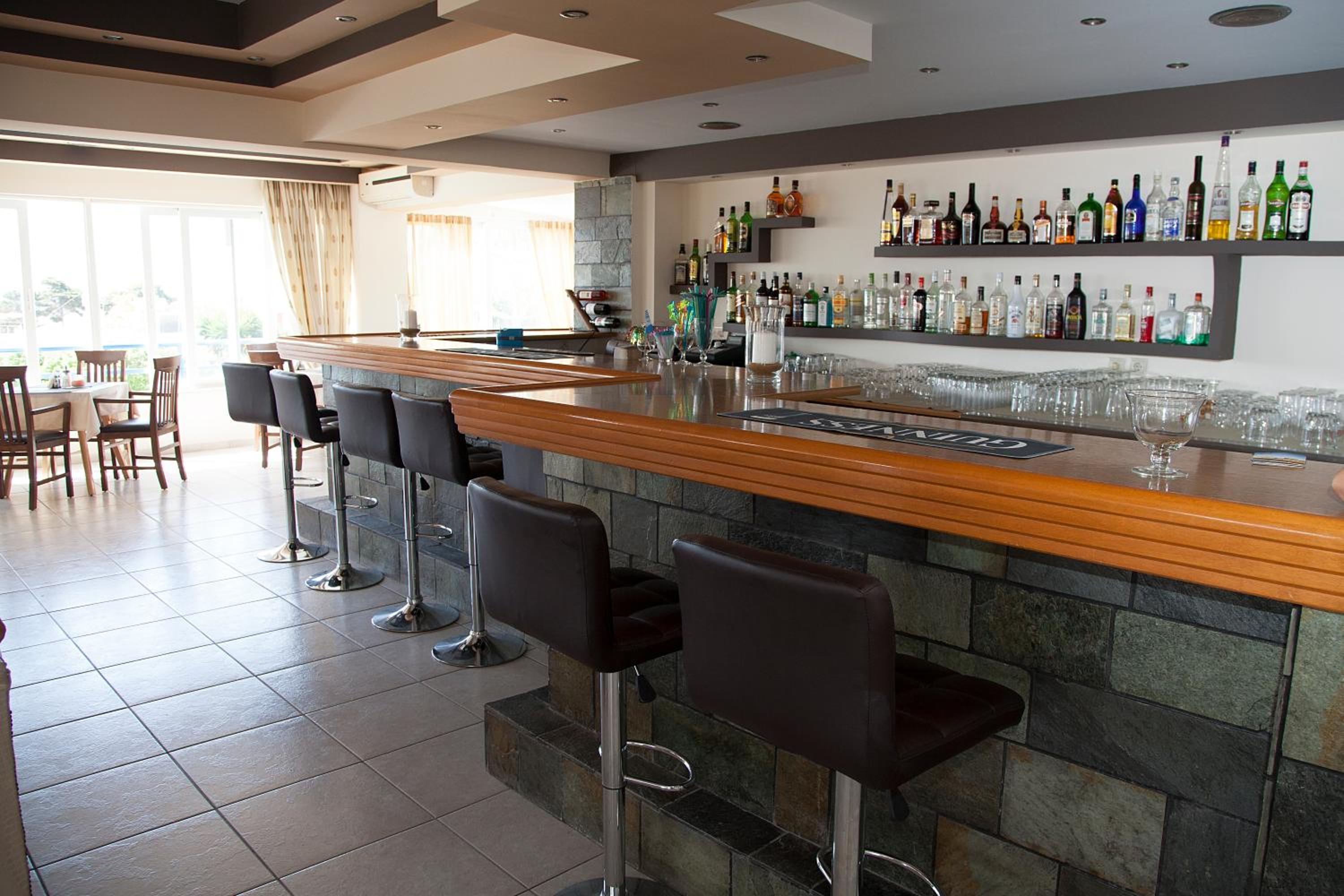 bar