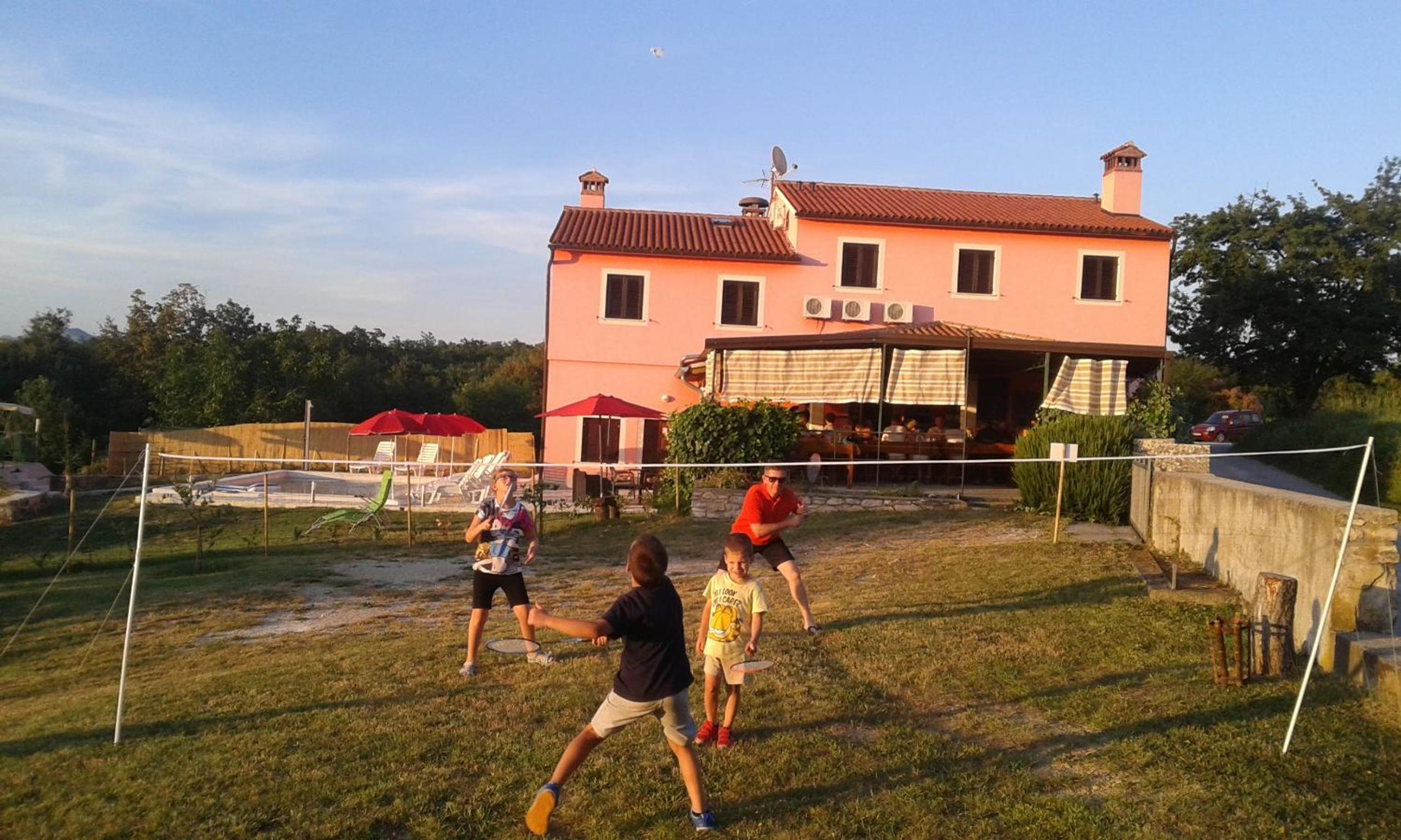 Photo 36