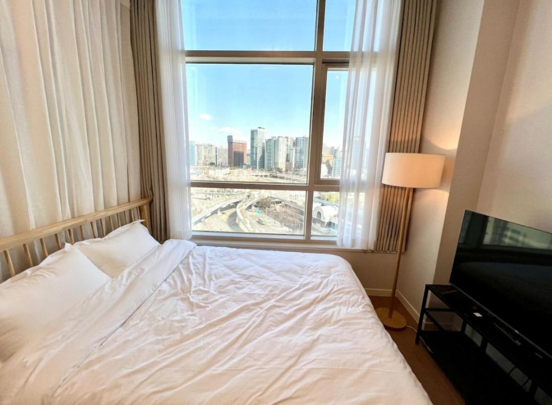 Seoul Station Urban View Room