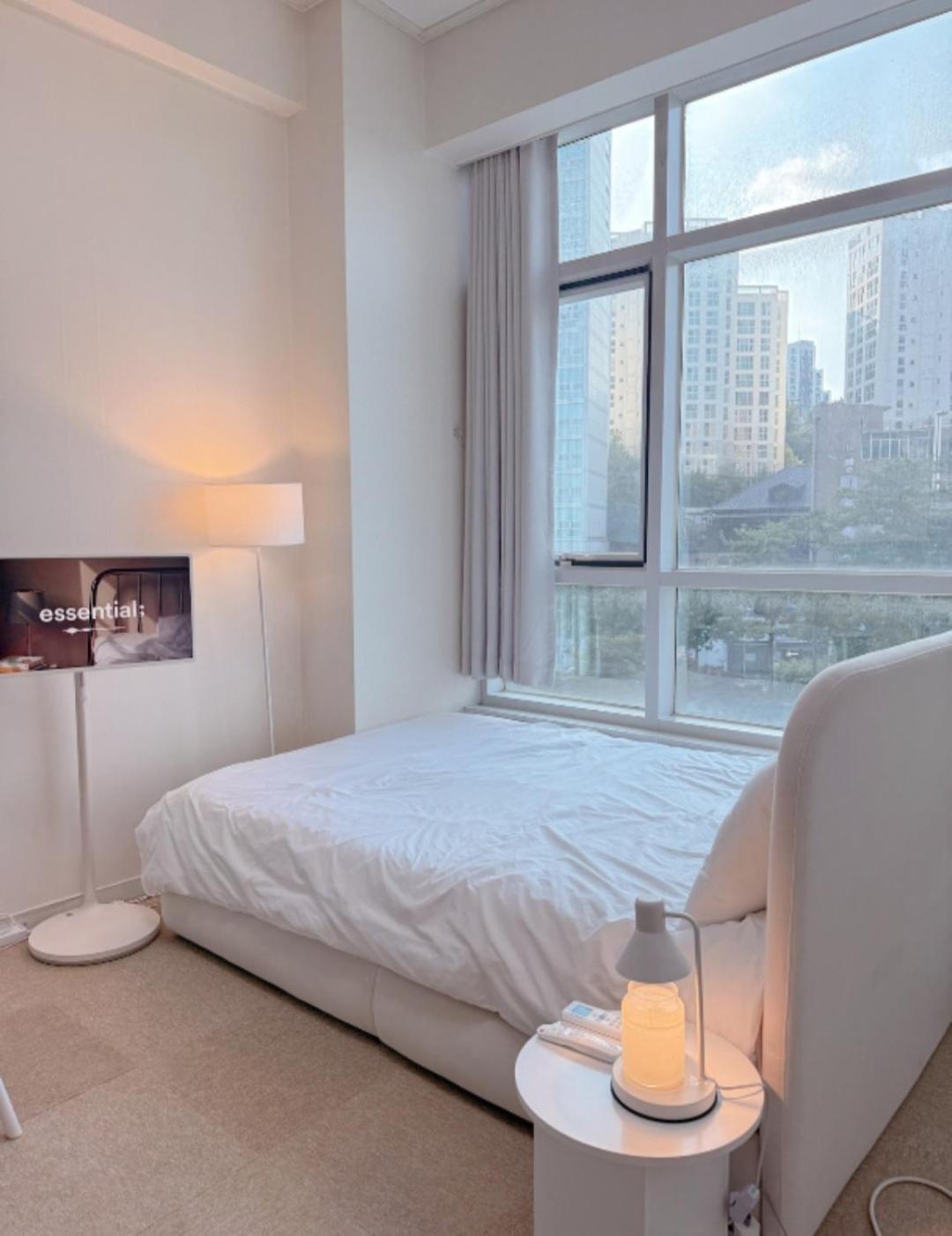 Seoul Station Urban View Room