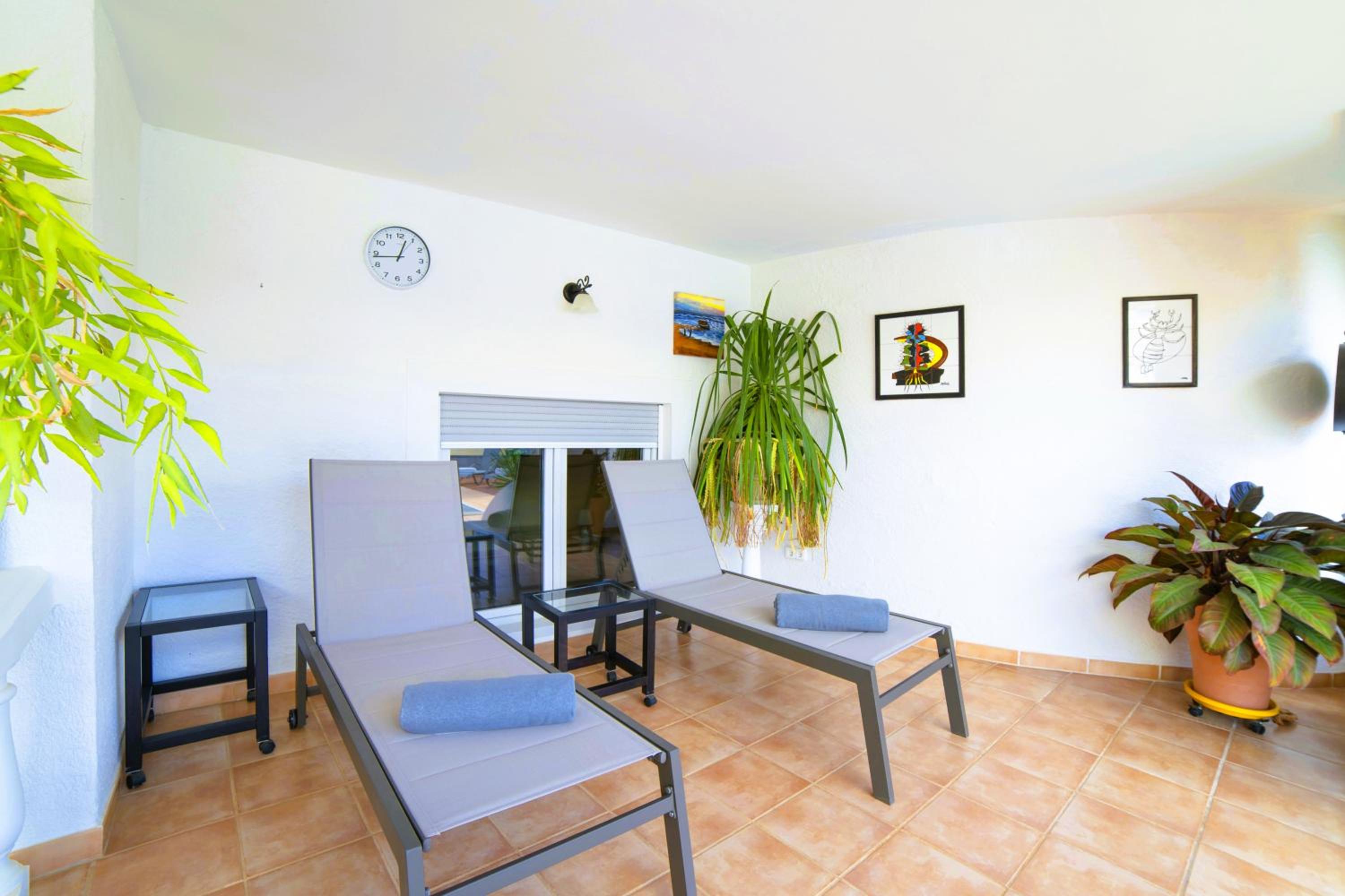 Villa MADORA - private pool, amazing garden, sea view, quiet location