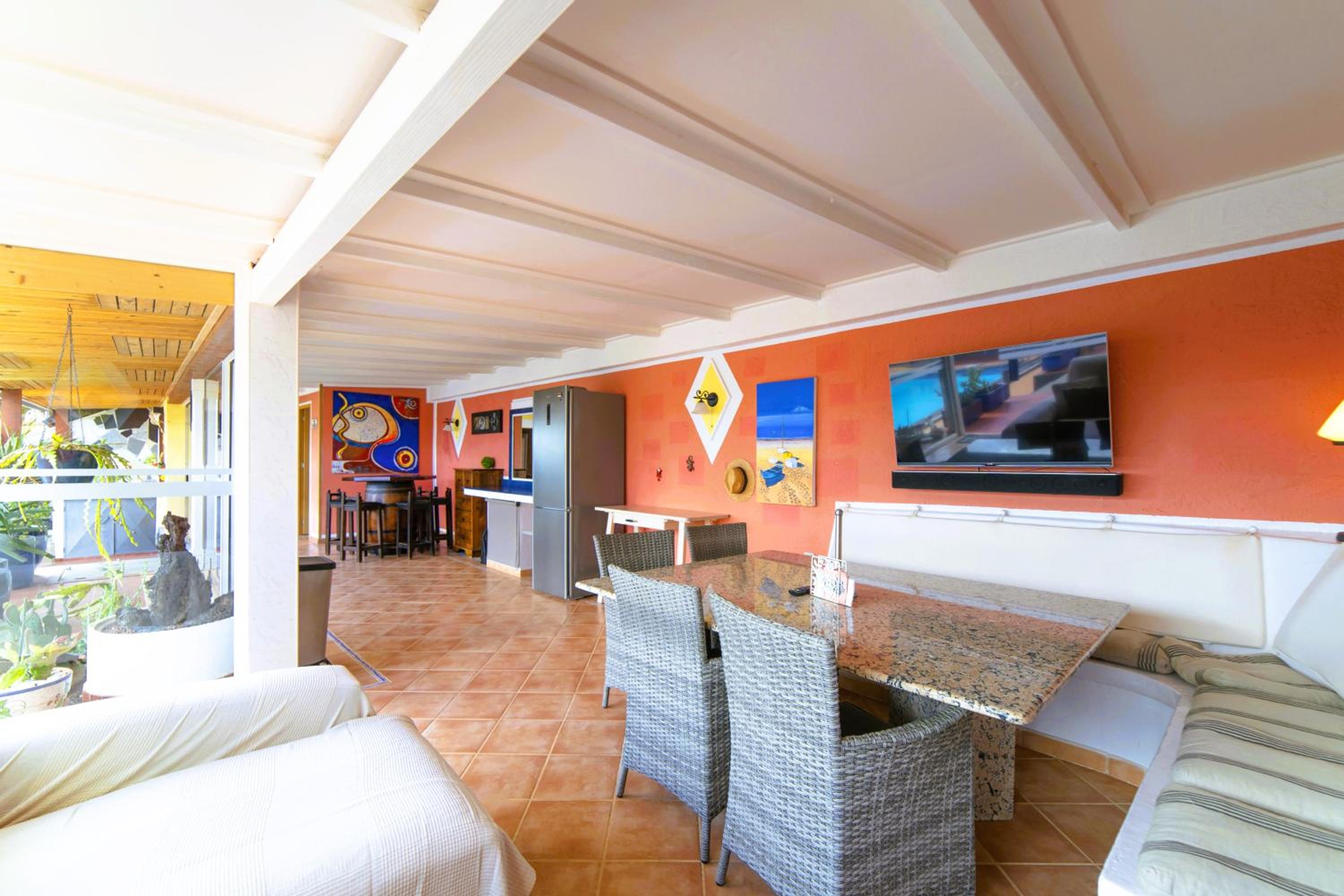 Villa MADORA - private pool, amazing garden, sea view, quiet location