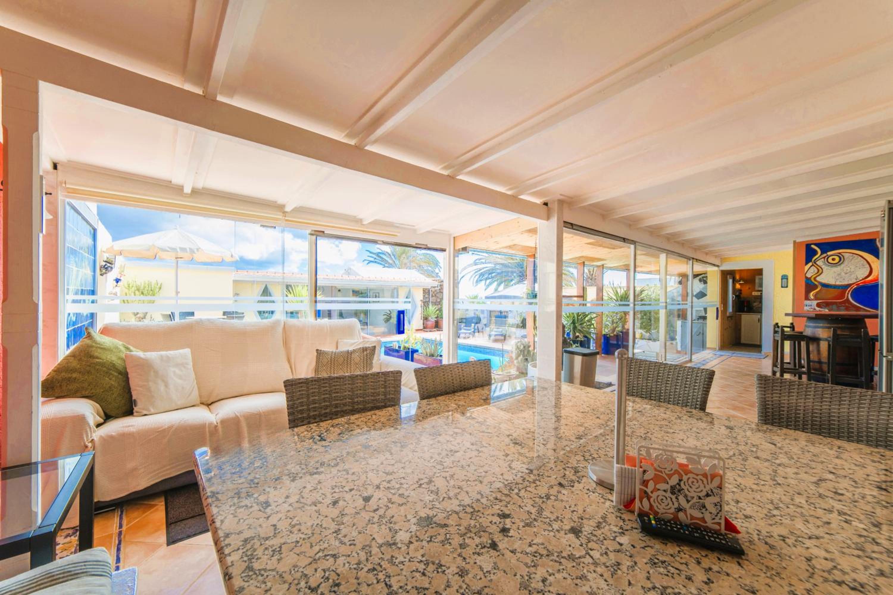 Villa MADORA - private pool, amazing garden, sea view, quiet location