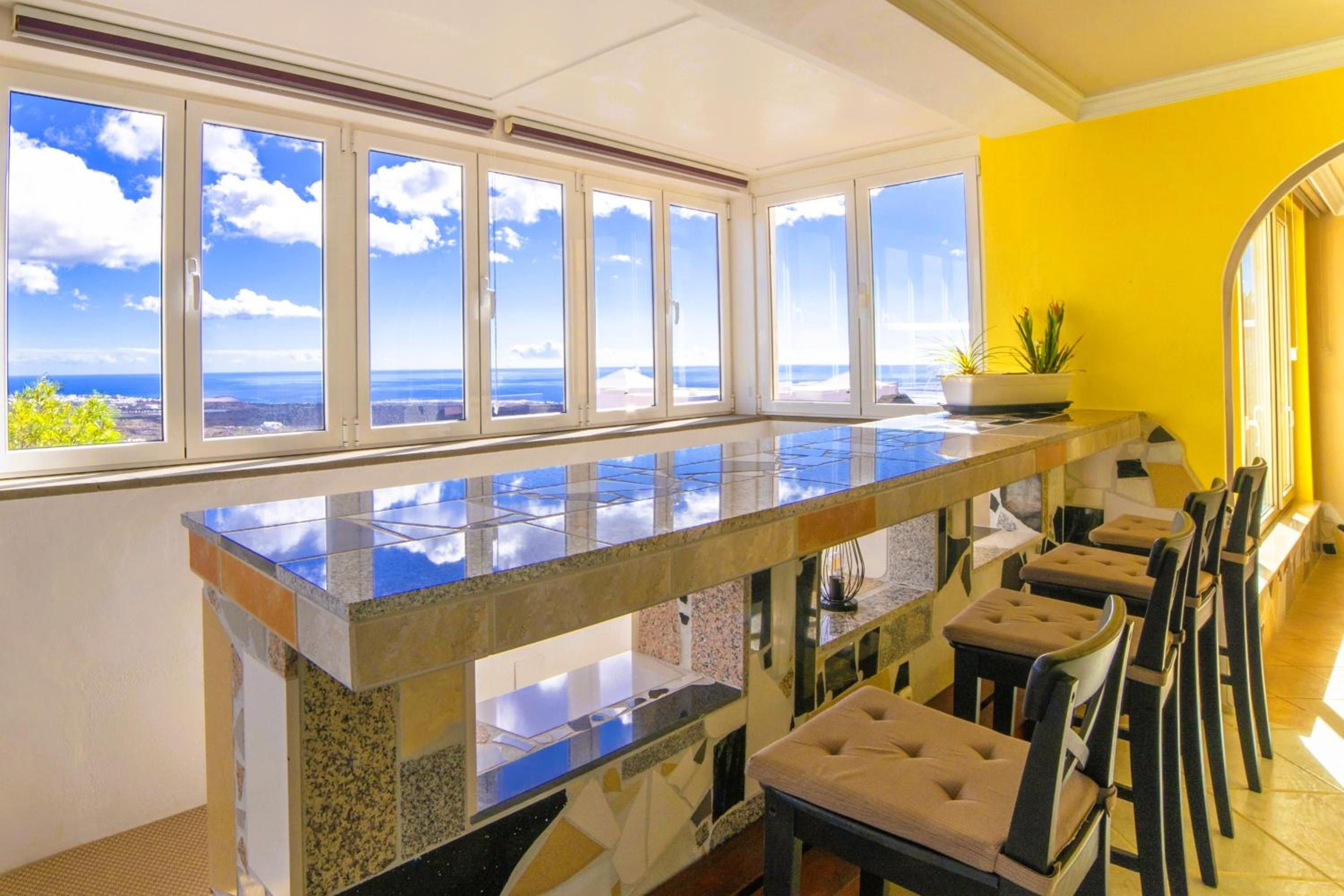 Villa MADORA - private pool, amazing garden, sea view, quiet location