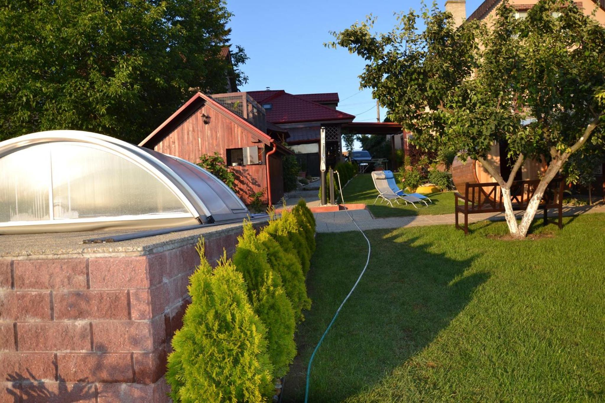 Photo 34