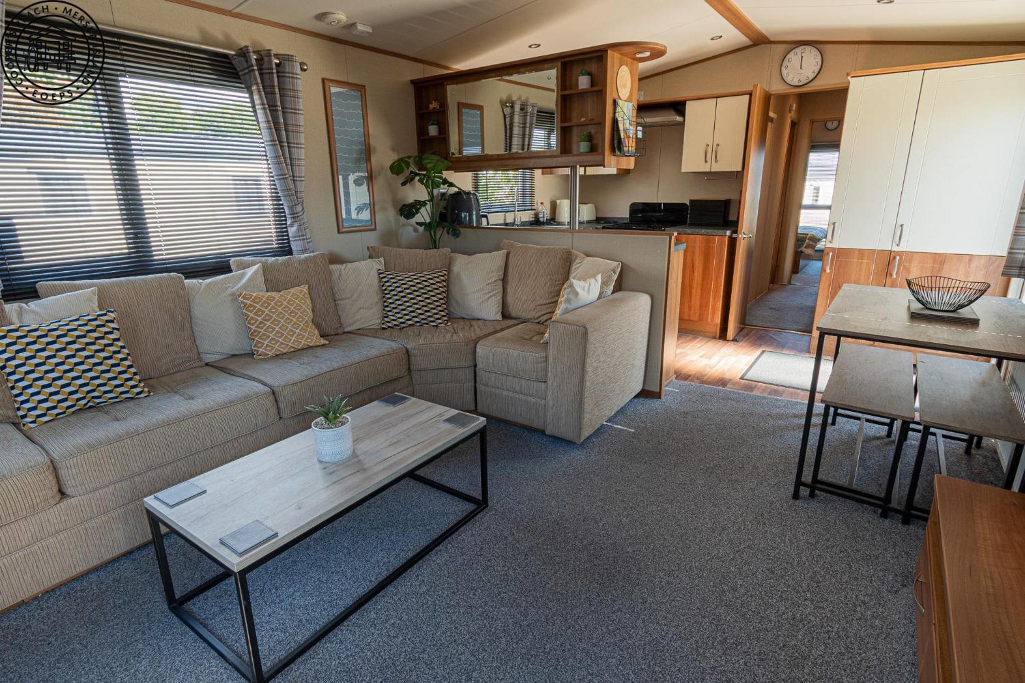 Caravan Hire Mersea Island - EOEPS