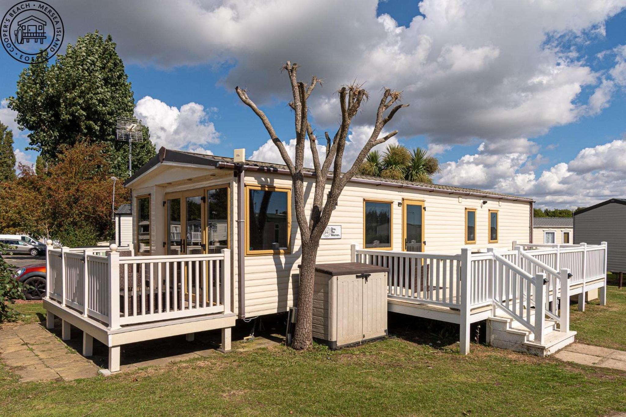 Caravan Hire Mersea Island - EOEPS