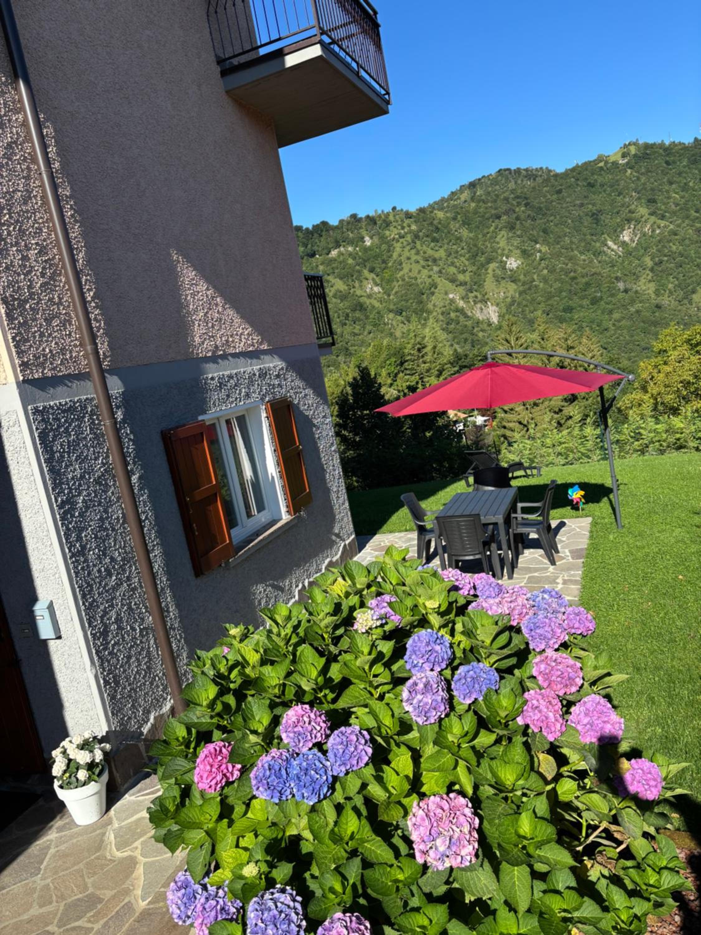 Riki House Selvino
