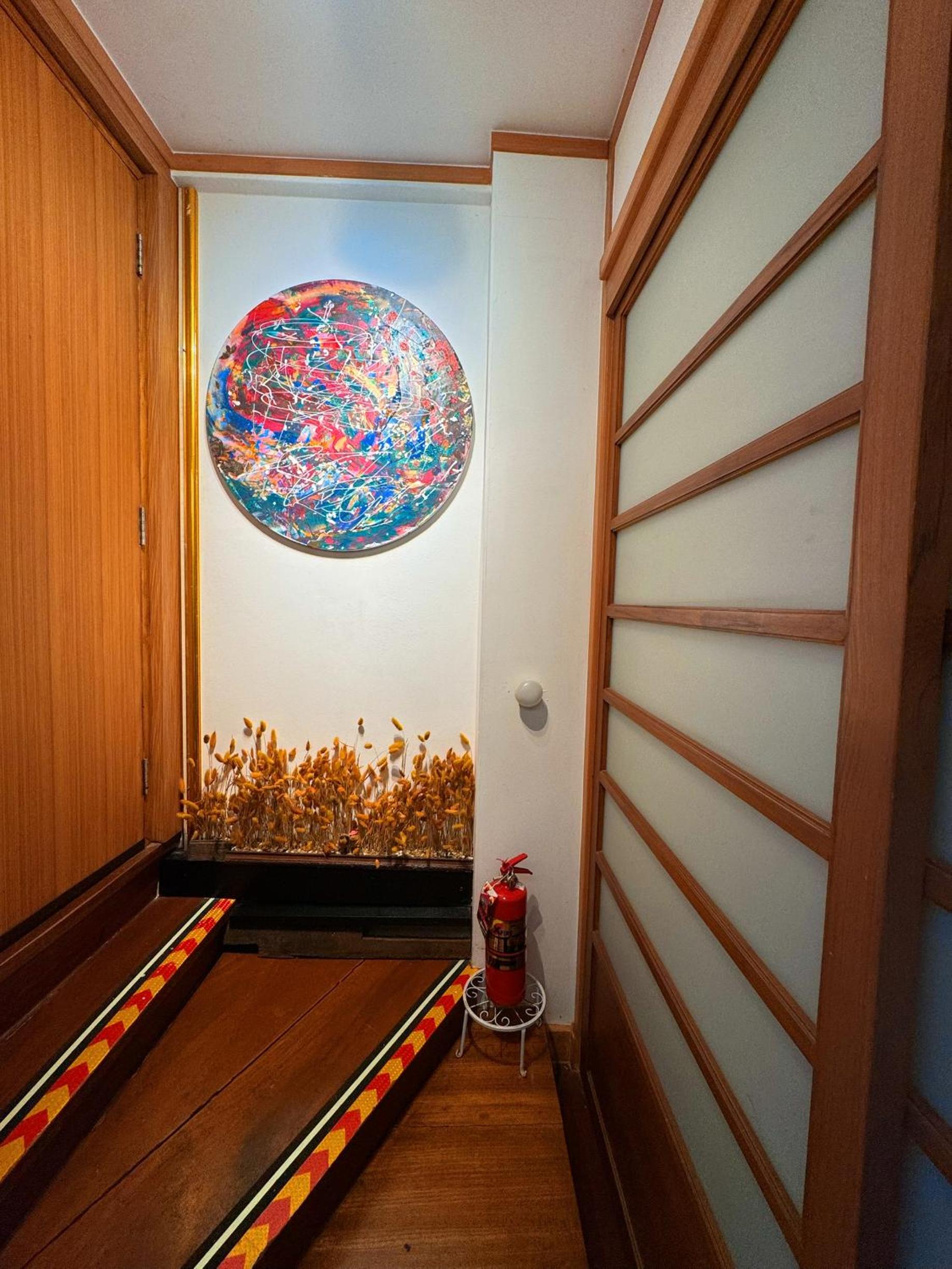New York Loft & Japanese Magic by V4SKIN