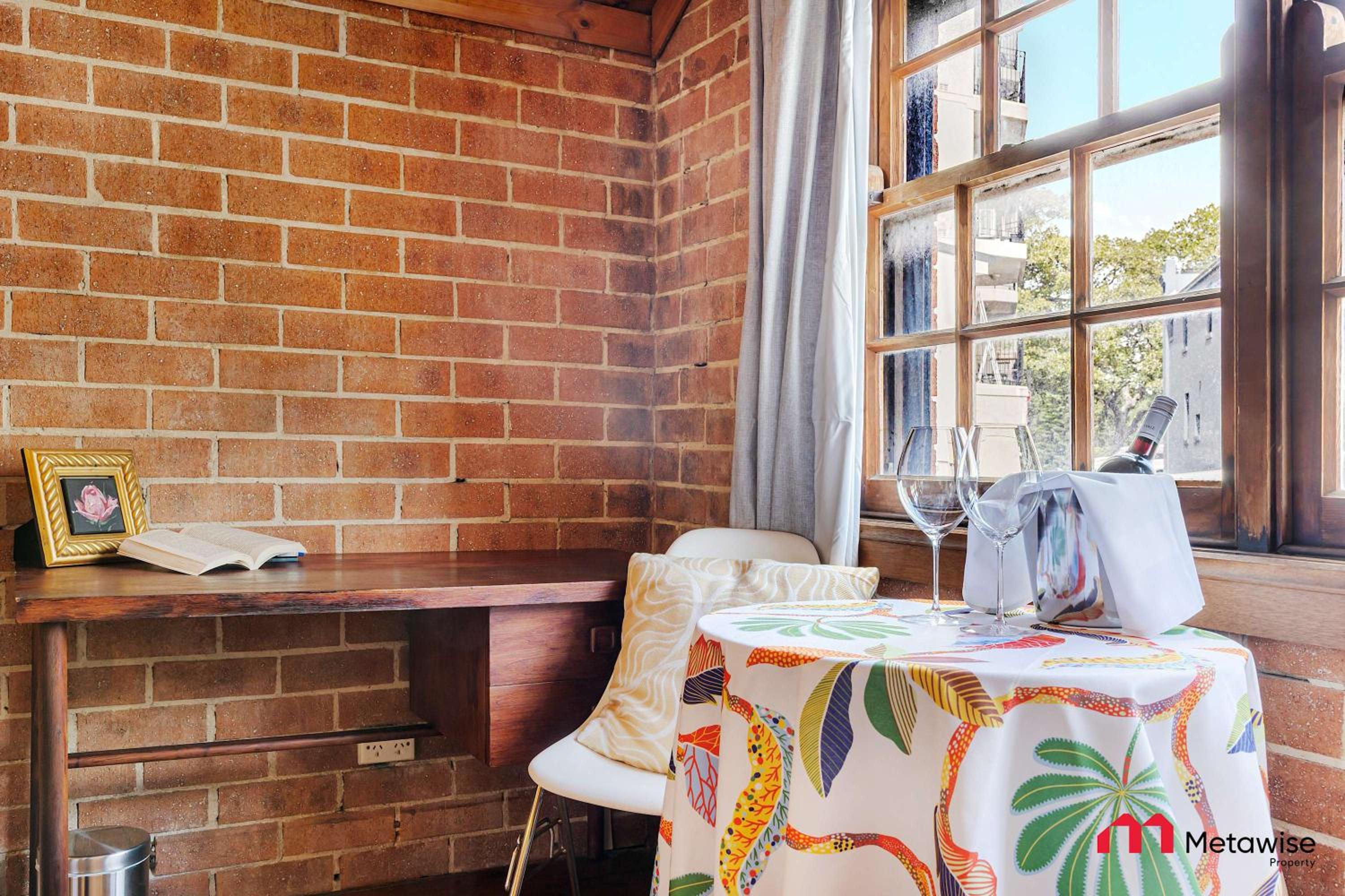 MetaWiseBnB Studio Near Uni Broadway & Transport