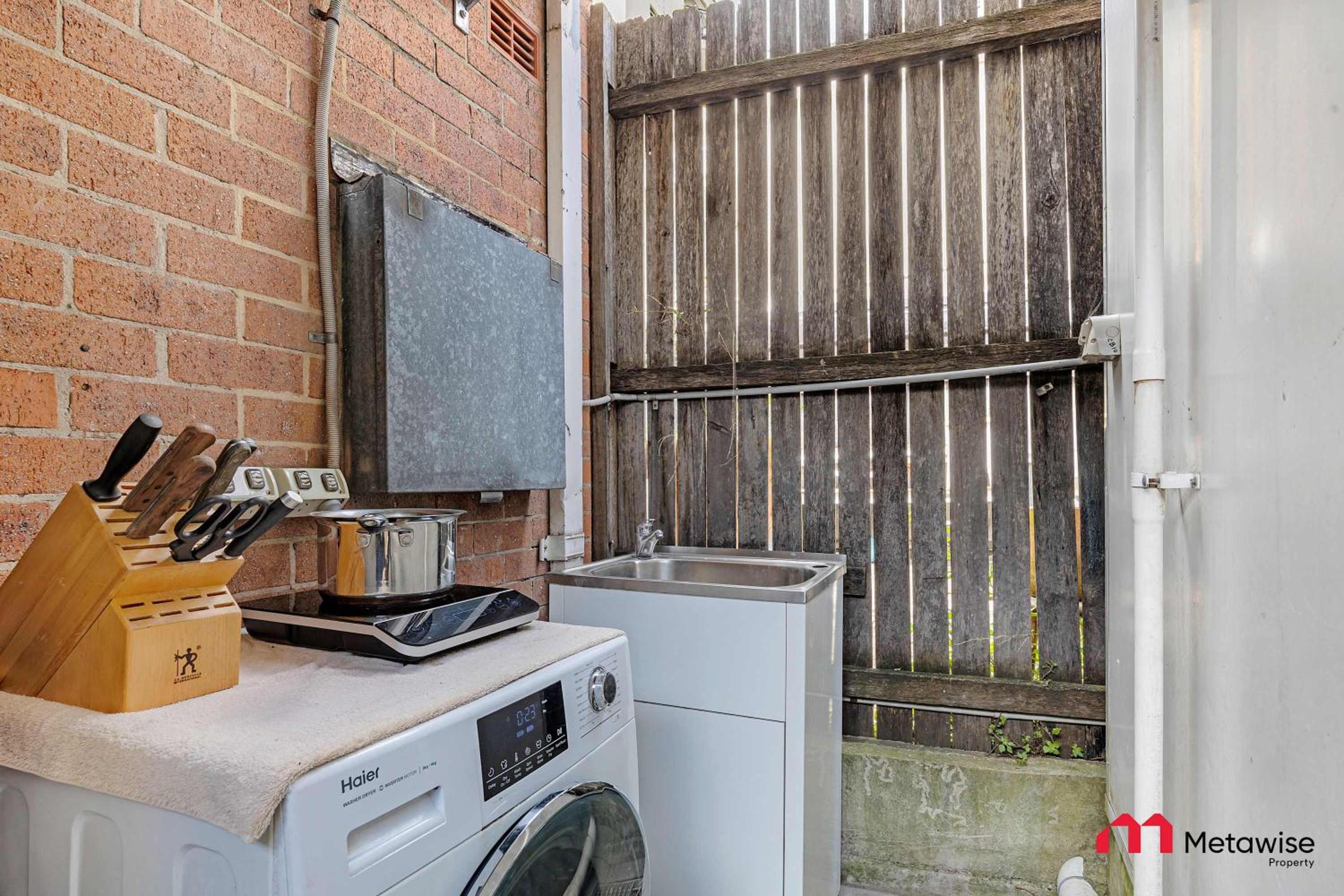 MetaWiseBnB Studio Near Uni Broadway & Transport