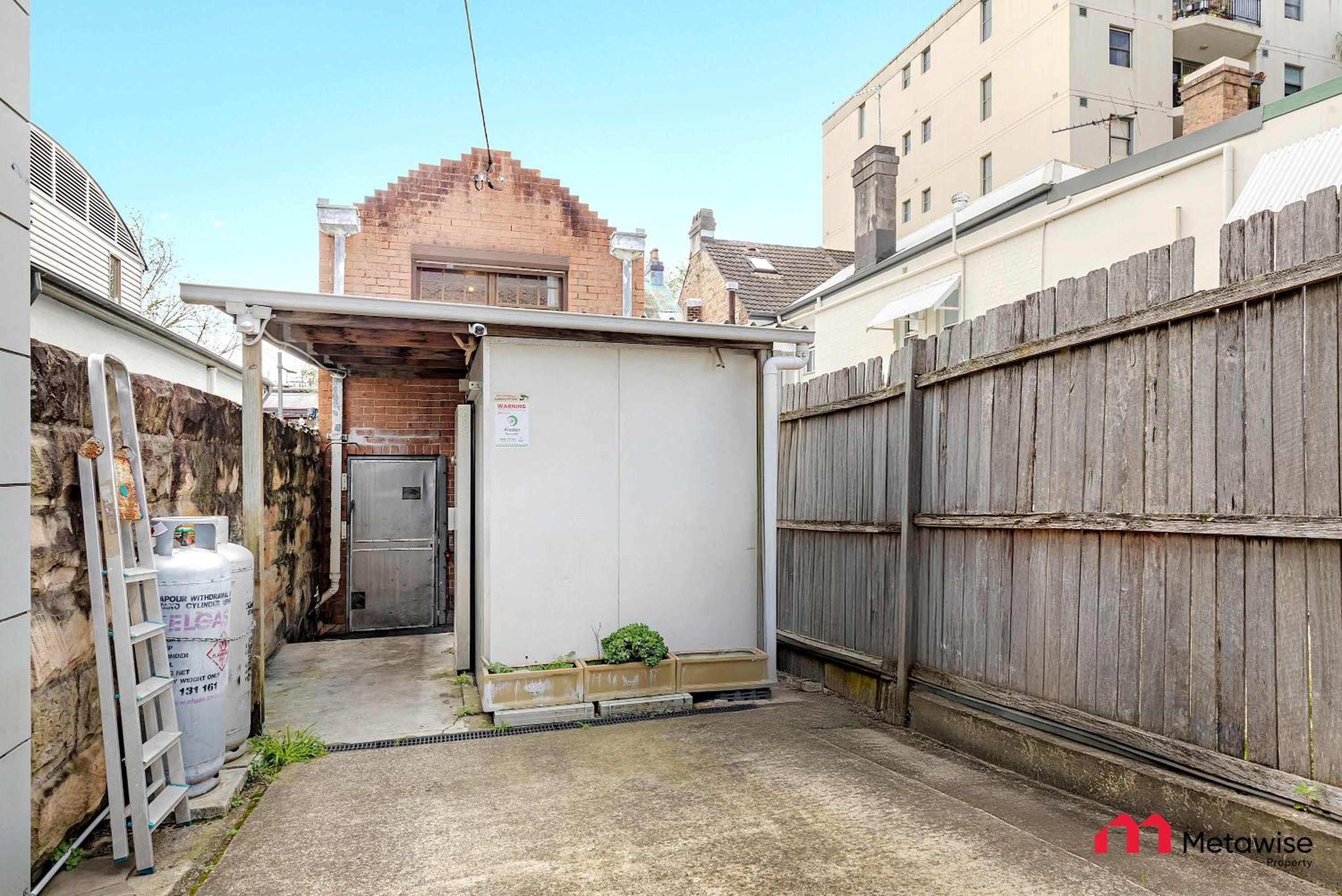 MetaWiseBnB Studio Near Uni Broadway & Transport