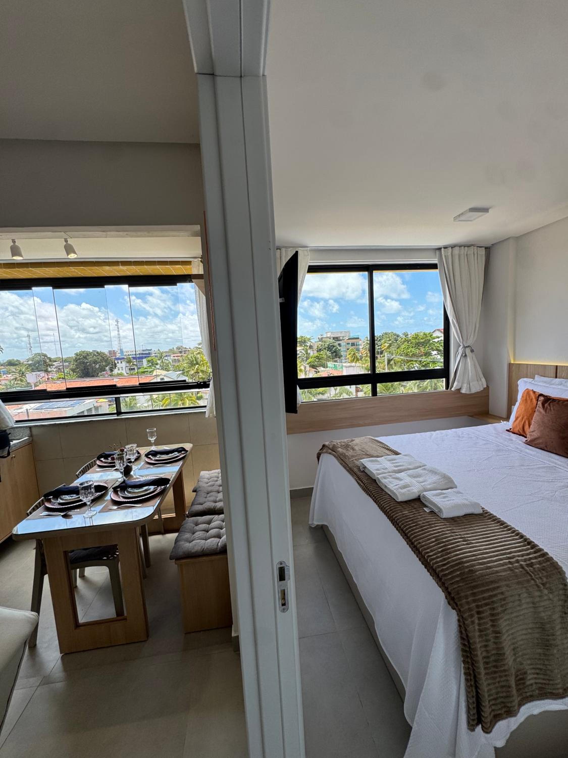 Premium Central 4mim a pé da praia flat completo climatizado