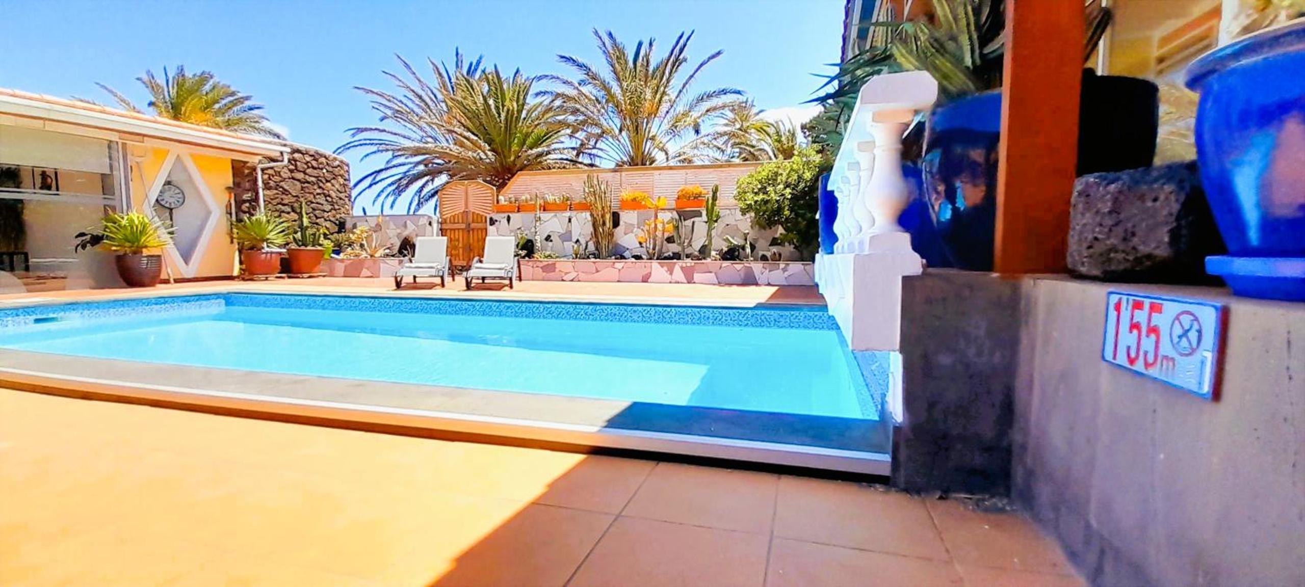 Villa MADORA - private pool, amazing garden, sea view, quiet location