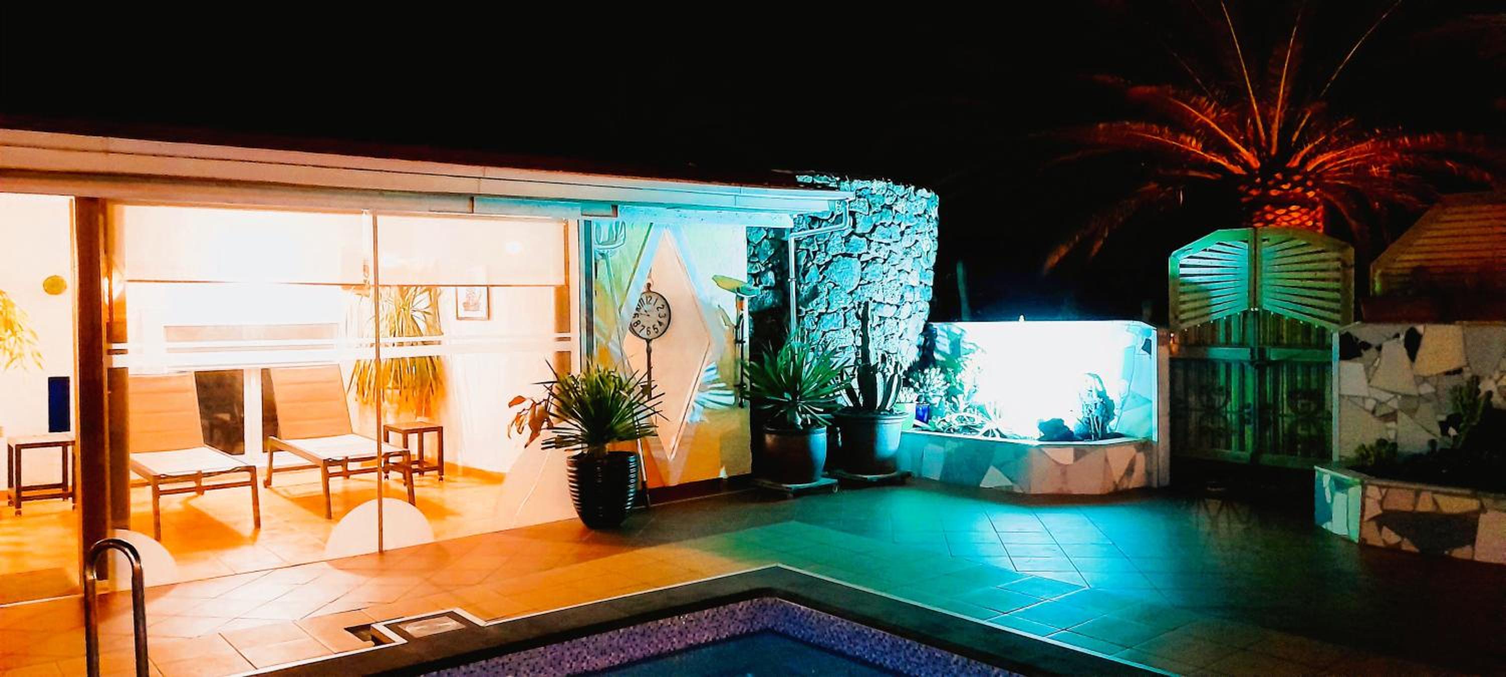 Villa MADORA - private pool, amazing garden, sea view, quiet location