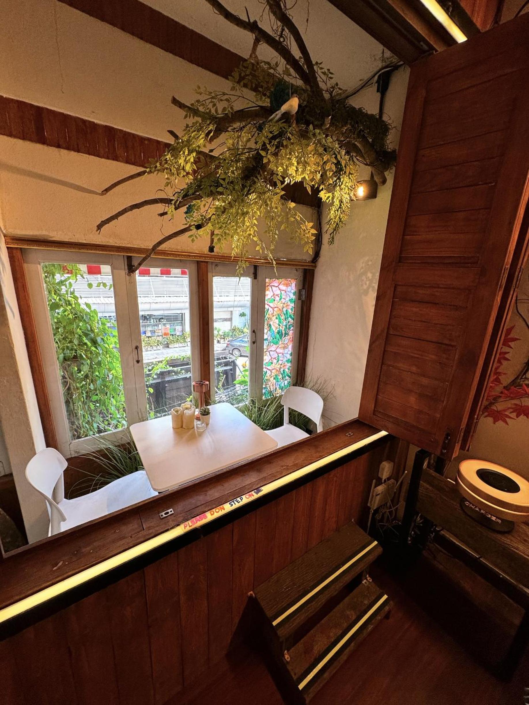 New York Loft & Japanese Magic by V4SKIN