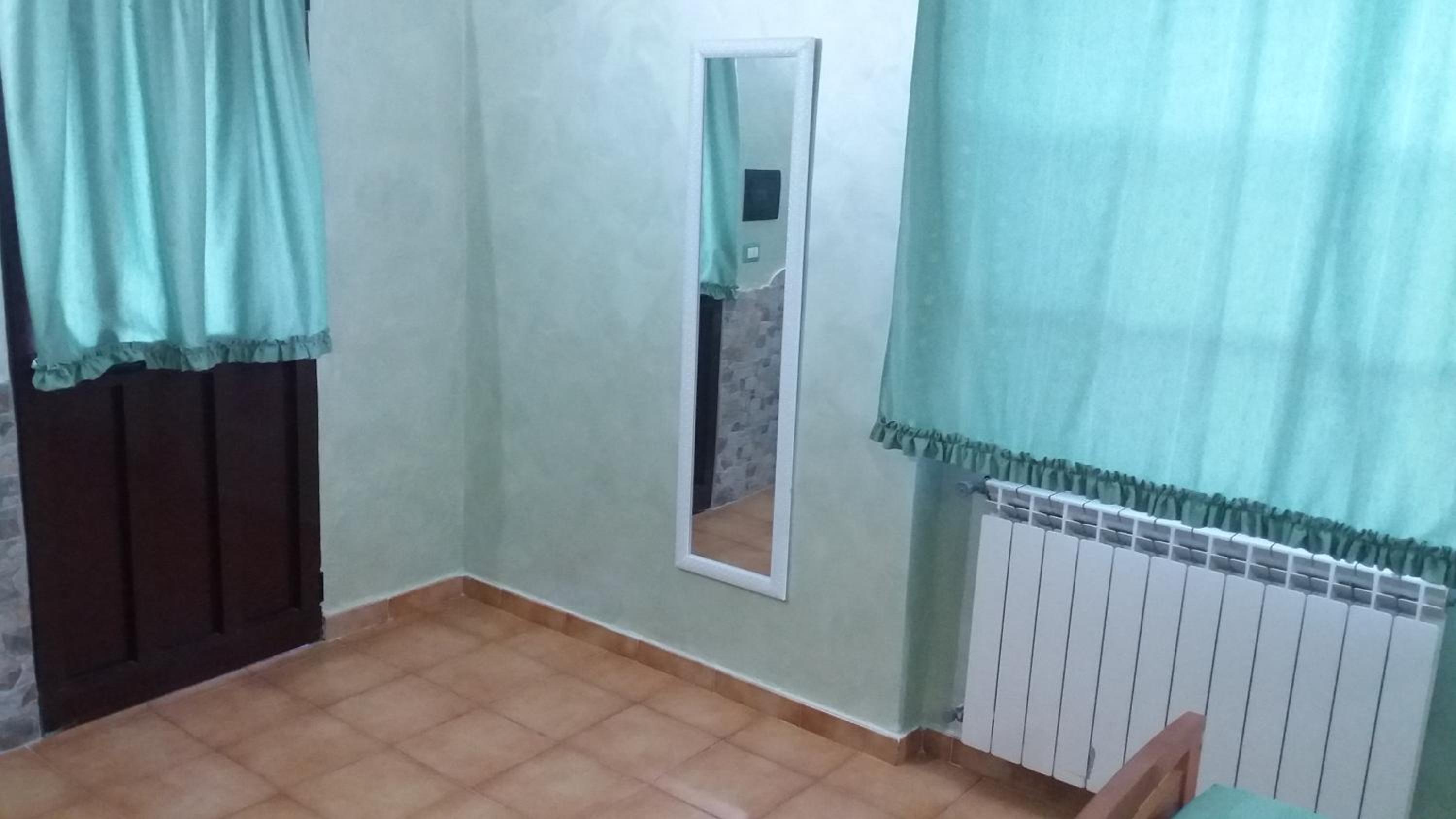 Photo 33