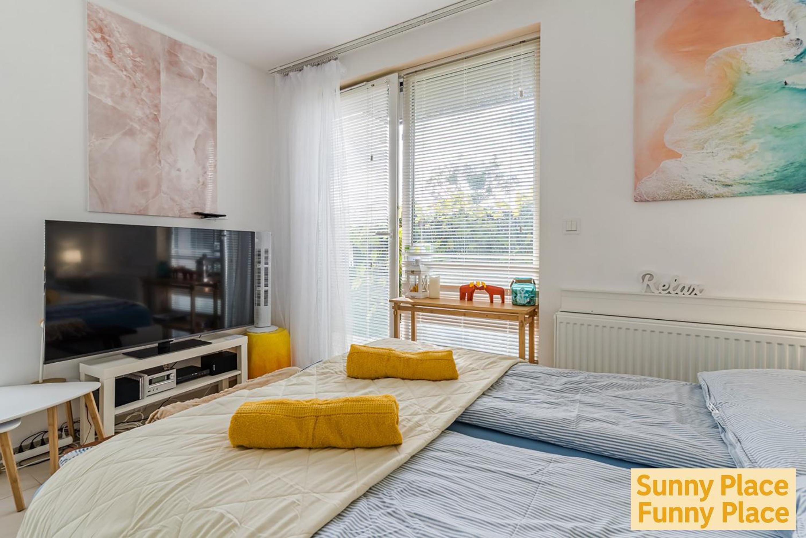 Batic Line - SUNNY PLACE - FUNNY PLACE, apartament ze słonecznym ogródkiem na Wyspie Sobieszewskiej
