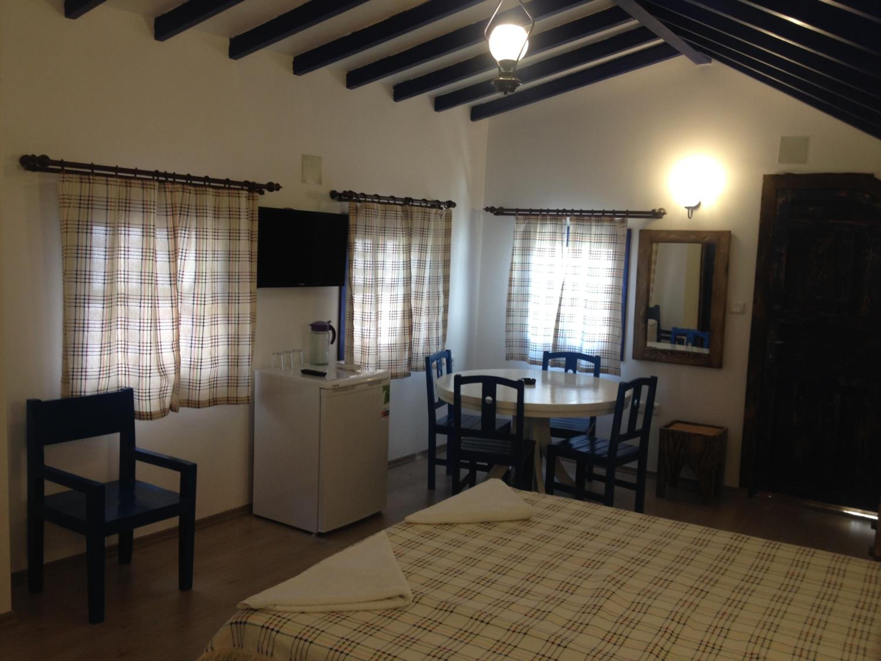 Karya Apartments