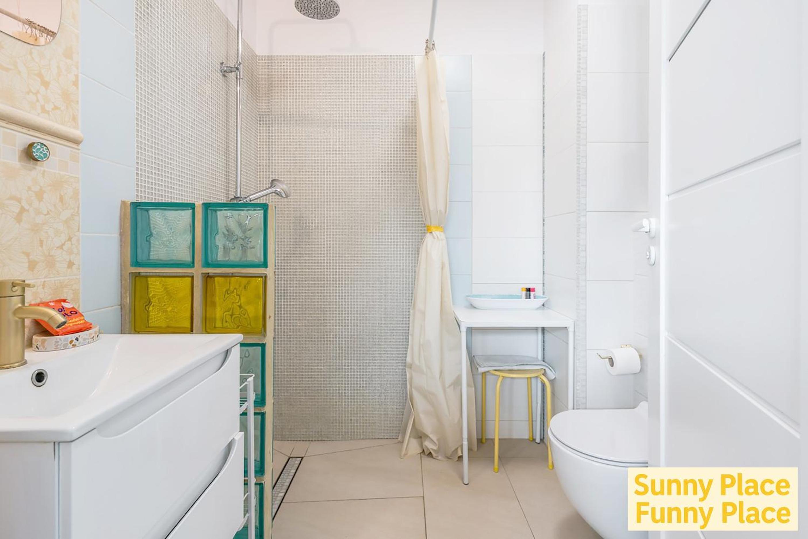 Batic Line - SUNNY PLACE - FUNNY PLACE, apartament ze słonecznym ogródkiem na Wyspie Sobieszewskiej