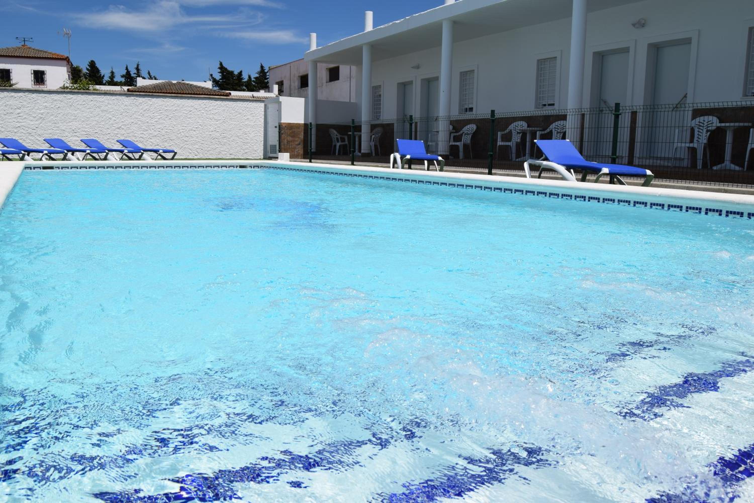 Hotel Alojamientos Alma - Image 1