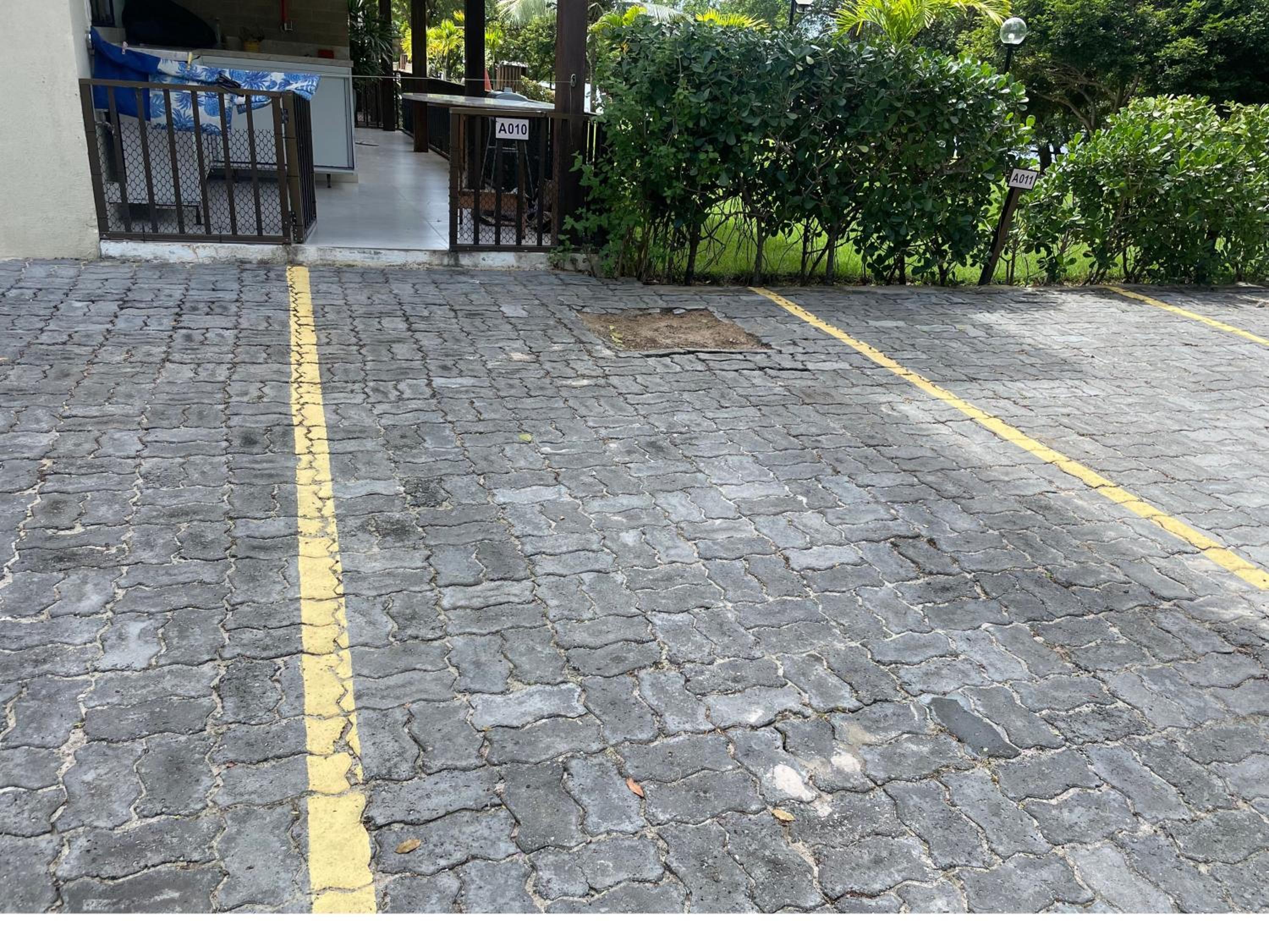 TÉRREO, NASCENTE, VENTILADO COM VISTA DA LAGOA Guarajuba Paraíso das Águas Perto de tudo