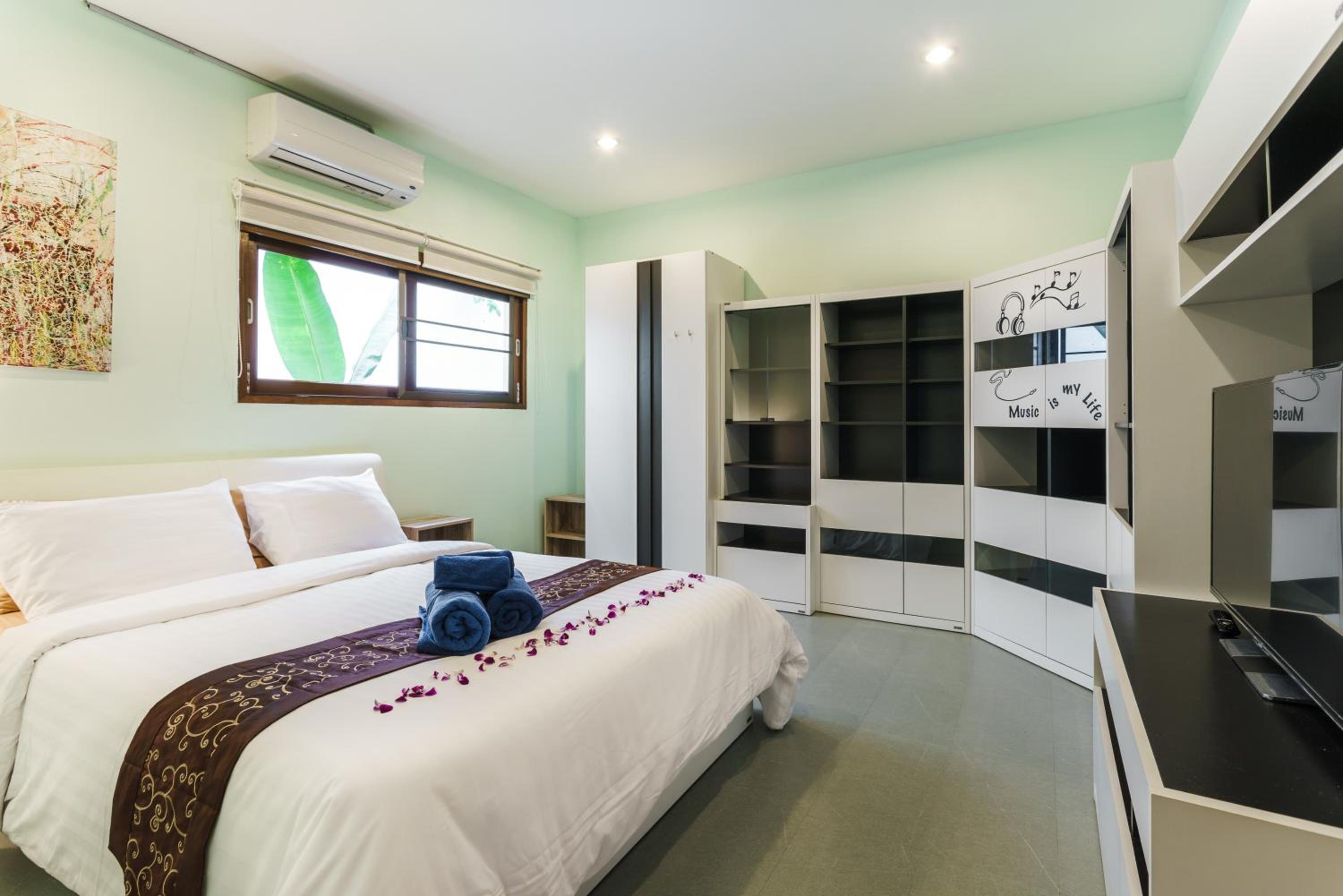 Chaweng Noi Villa