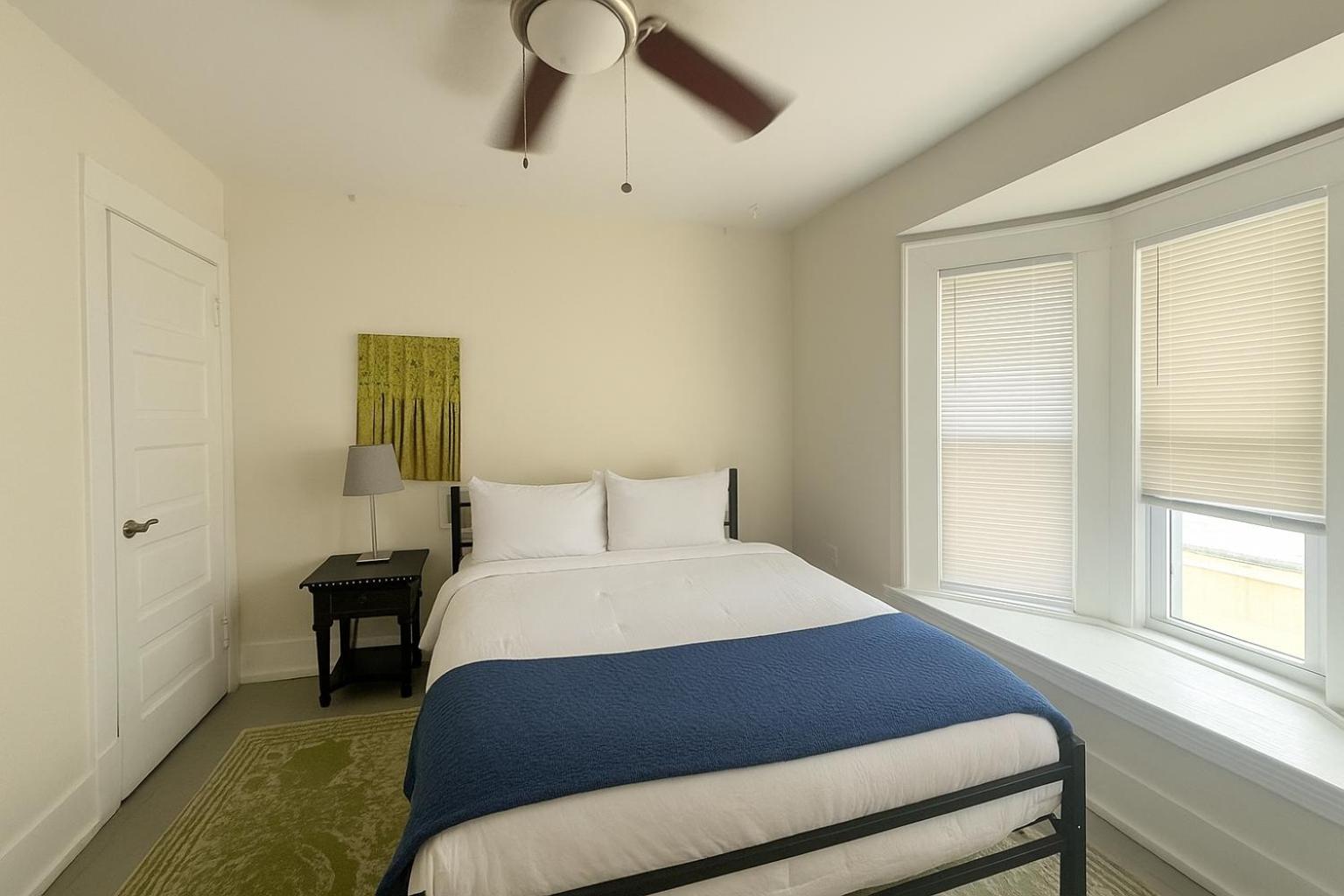 Detroit North End 6BR | Pets, WiFi, Parking