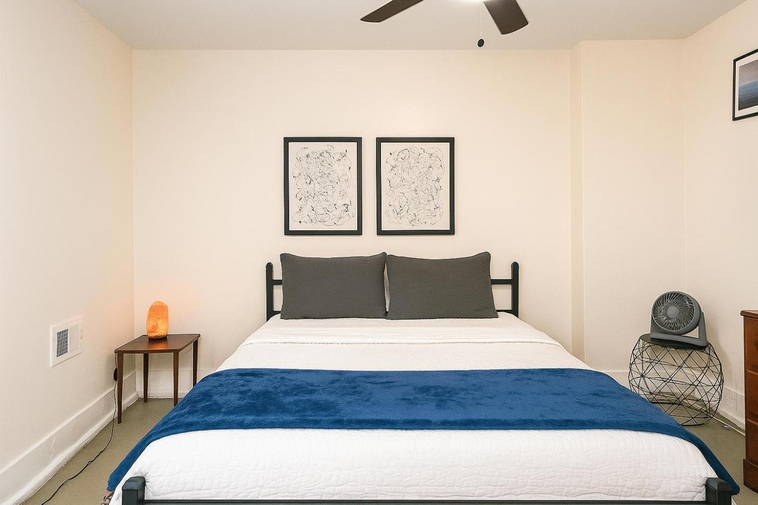 Detroit North End 6BR | Pets, WiFi, Parking