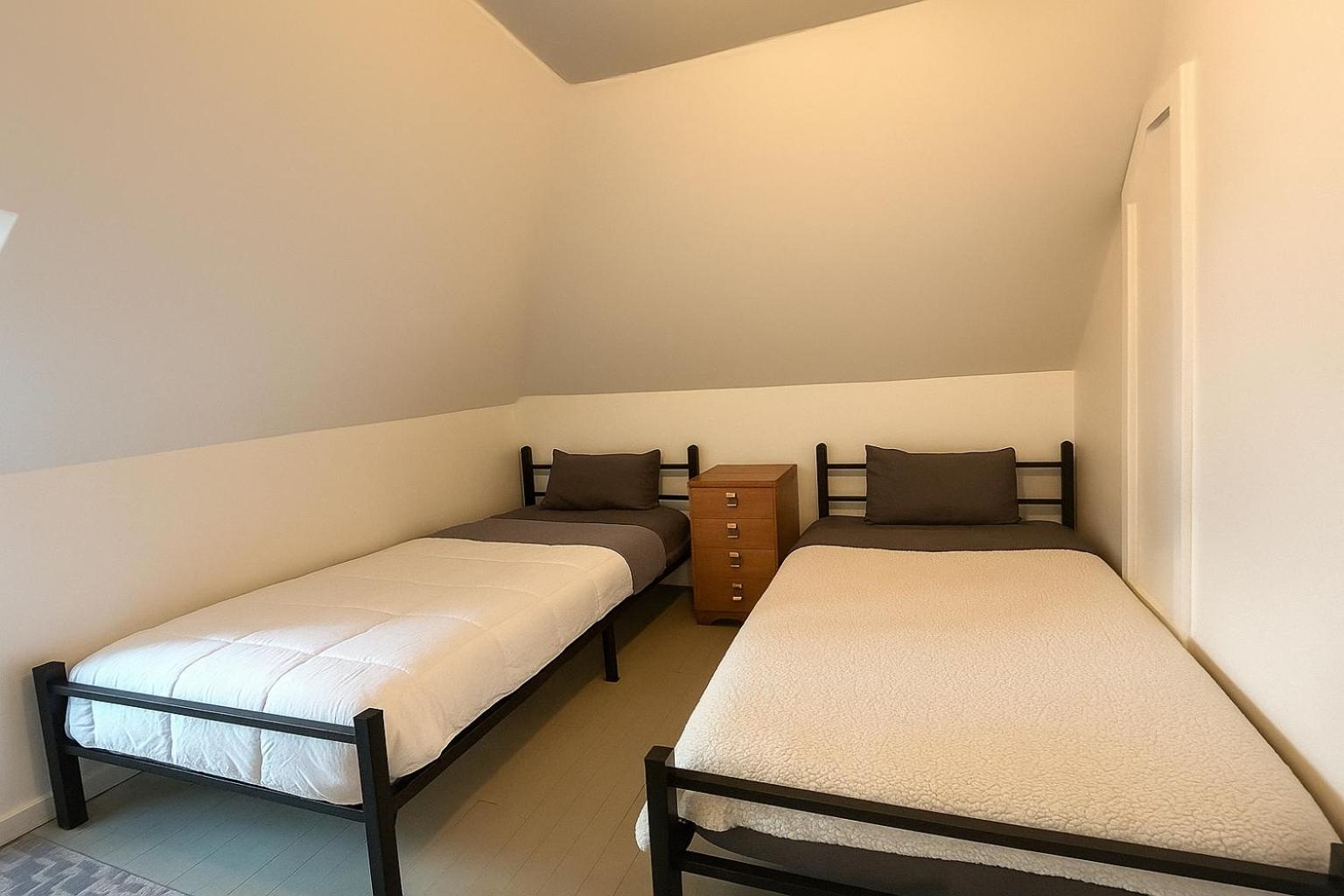 Detroit North End 6BR | Pets, WiFi, Parking