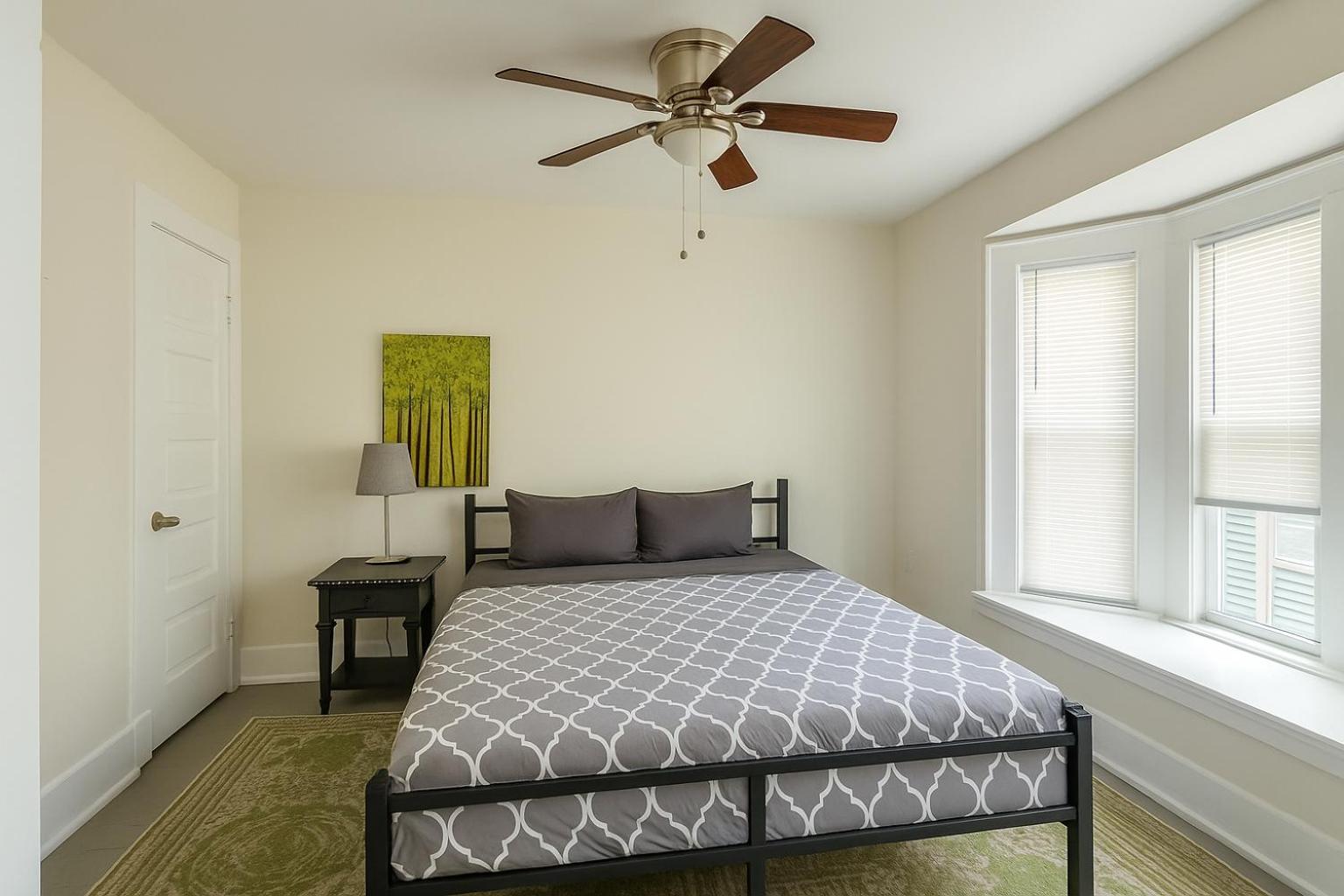 Detroit North End 6BR | Pets, WiFi, Parking