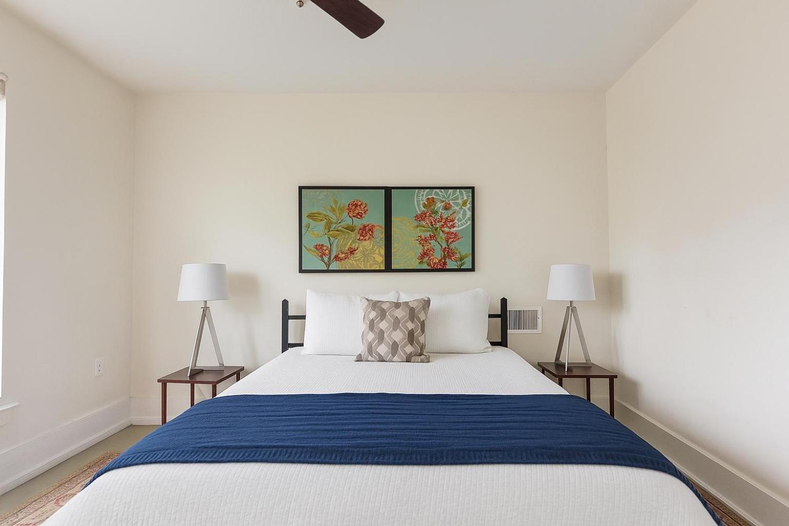 Detroit North End 6BR | Pets, WiFi, Parking