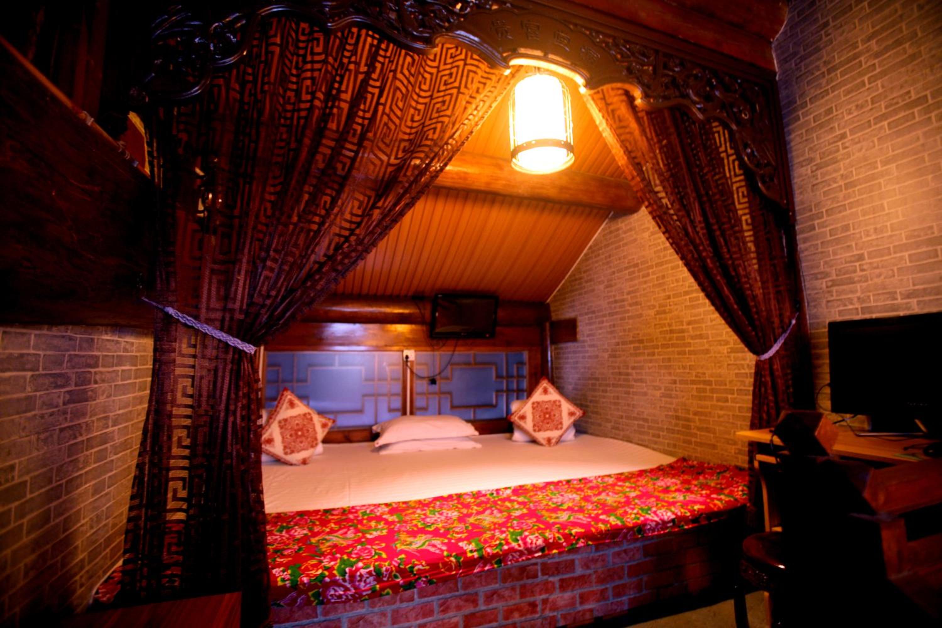 Pingyao Baichanghong Inn