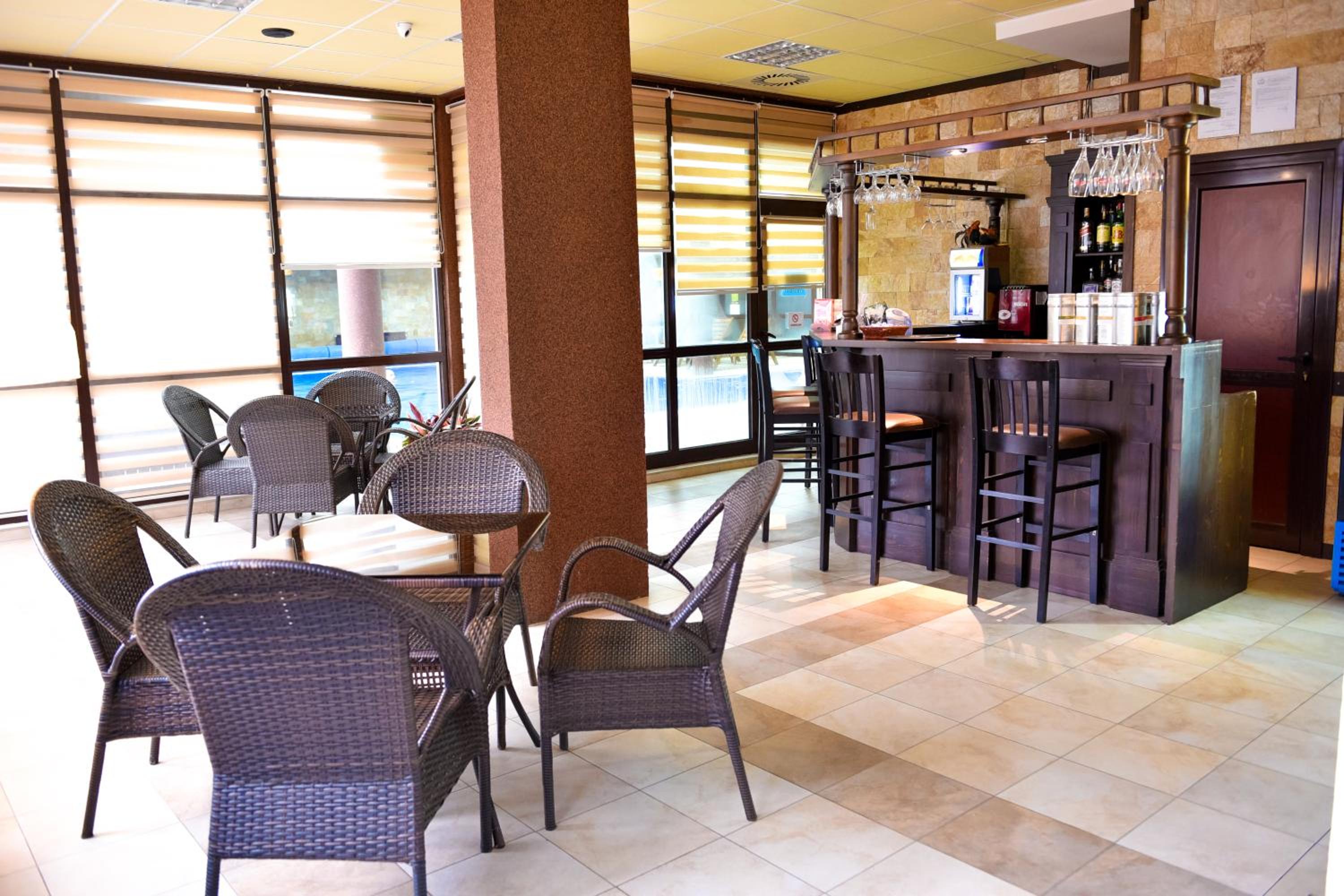 Bansko Vacations - Royal Bansko - Half Board Plus All Inclusive Light - Hot Pool Jacuzzis - Property Image 30