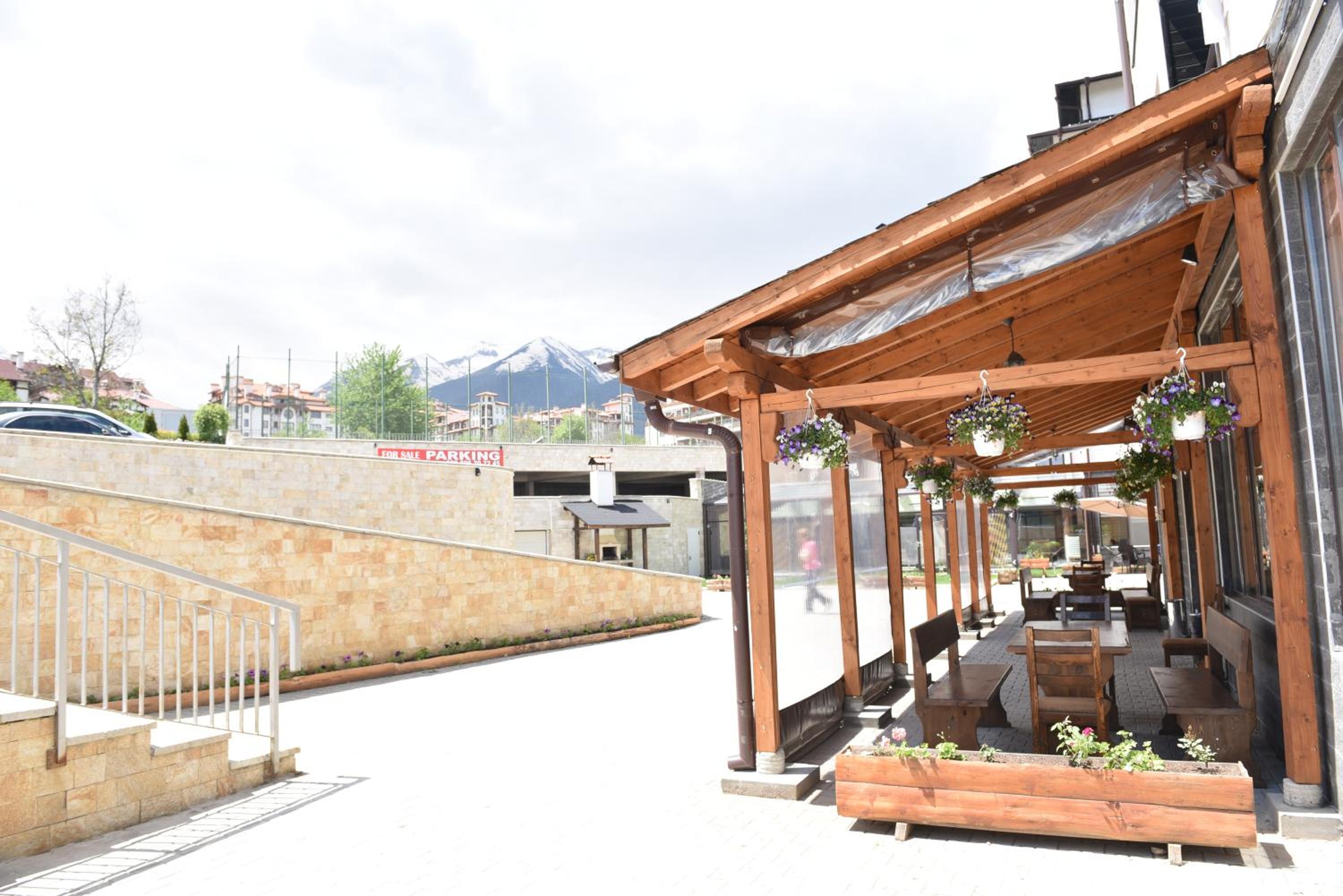 Bansko Vacations - Royal Bansko - Half Board Plus All Inclusive Light - Hot Pool Jacuzzis - Property Image 87